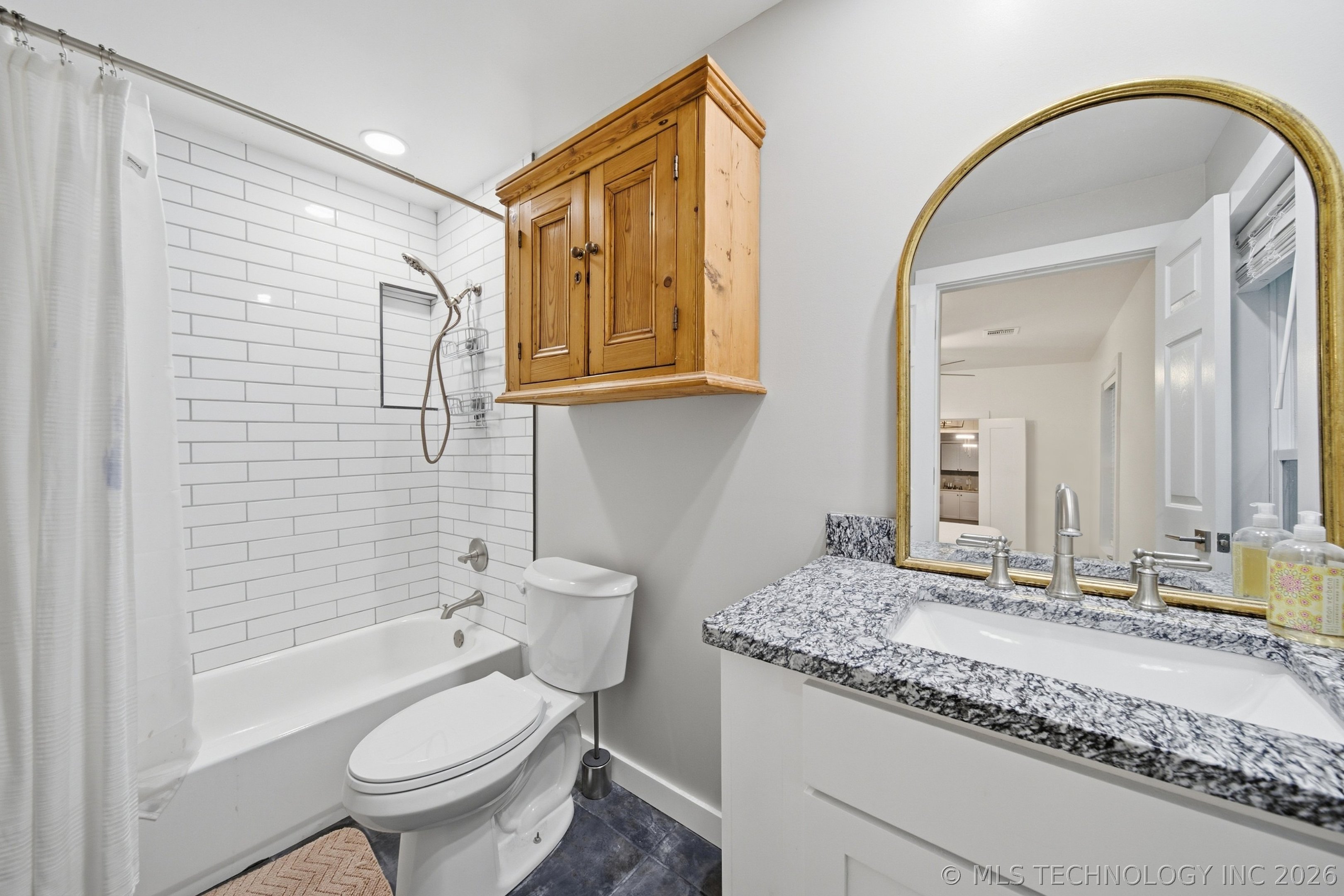 12381 S Florence Avenue Property Photo 59