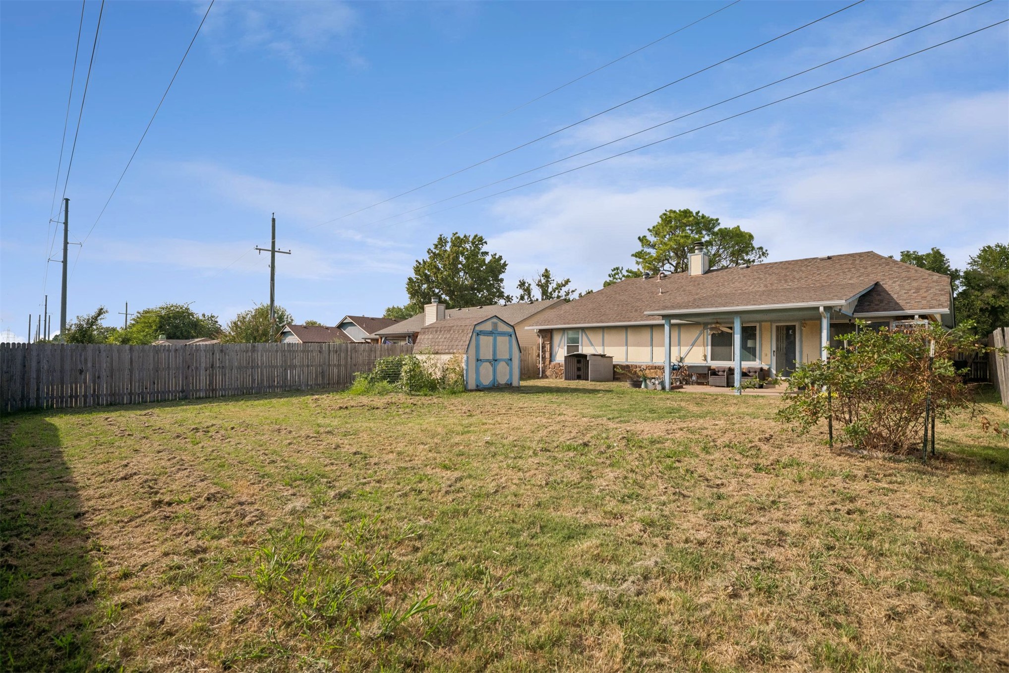 14210 E 36 Street Property Photo 21