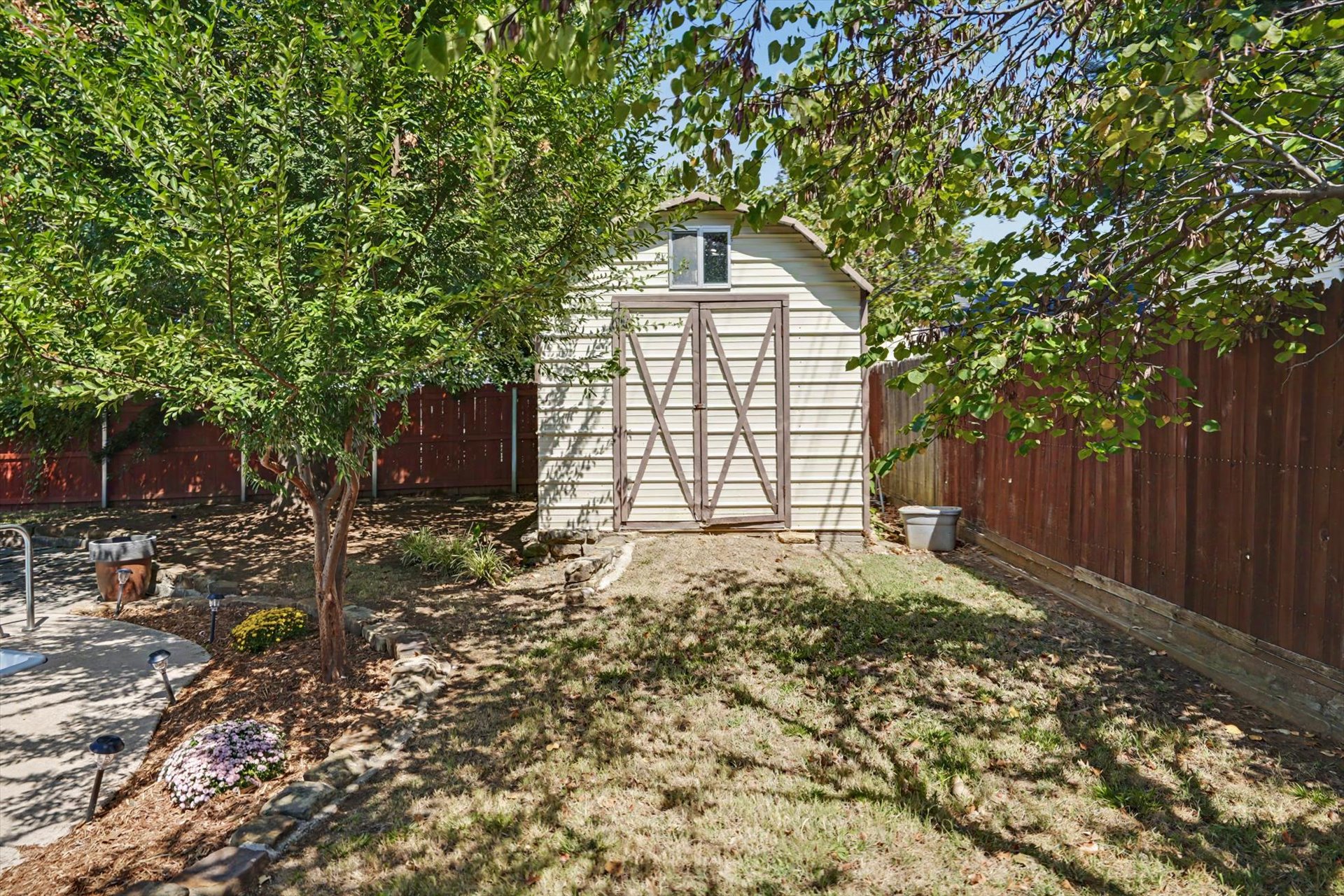 2121 S Louisville Avenue Property Photo 43