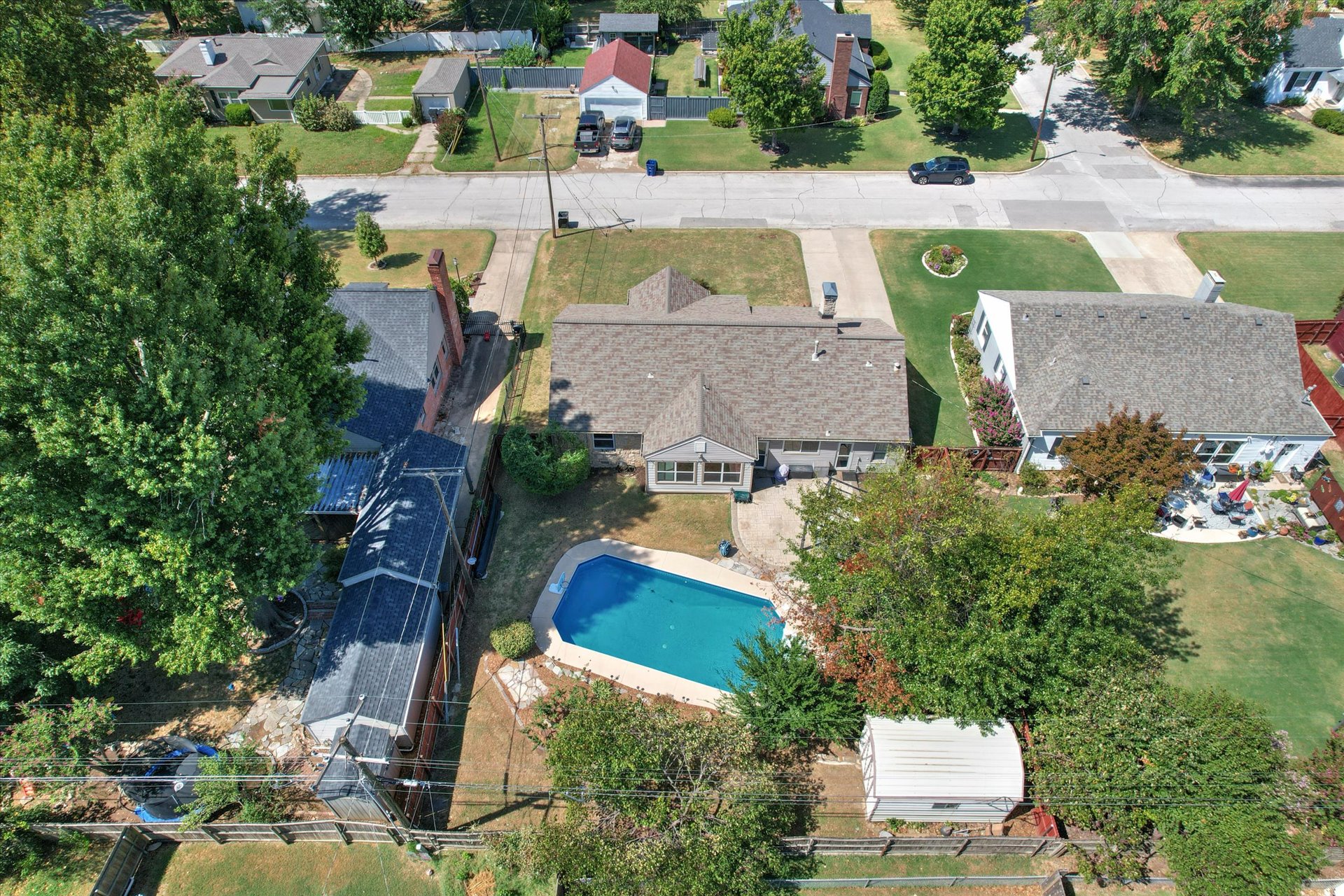 2121 S Louisville Avenue Property Photo 47