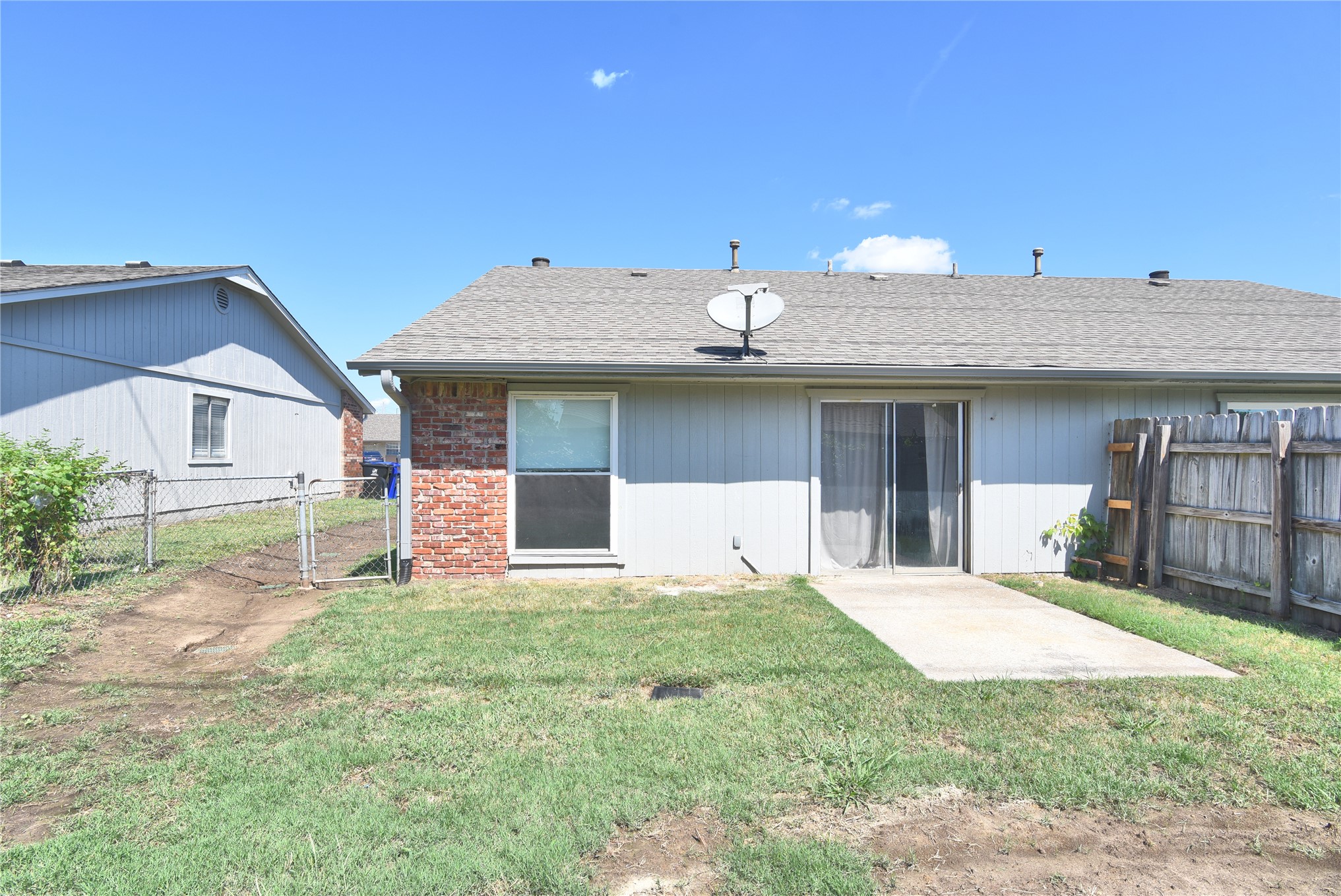 517 W Quantico Street Property Photo 18