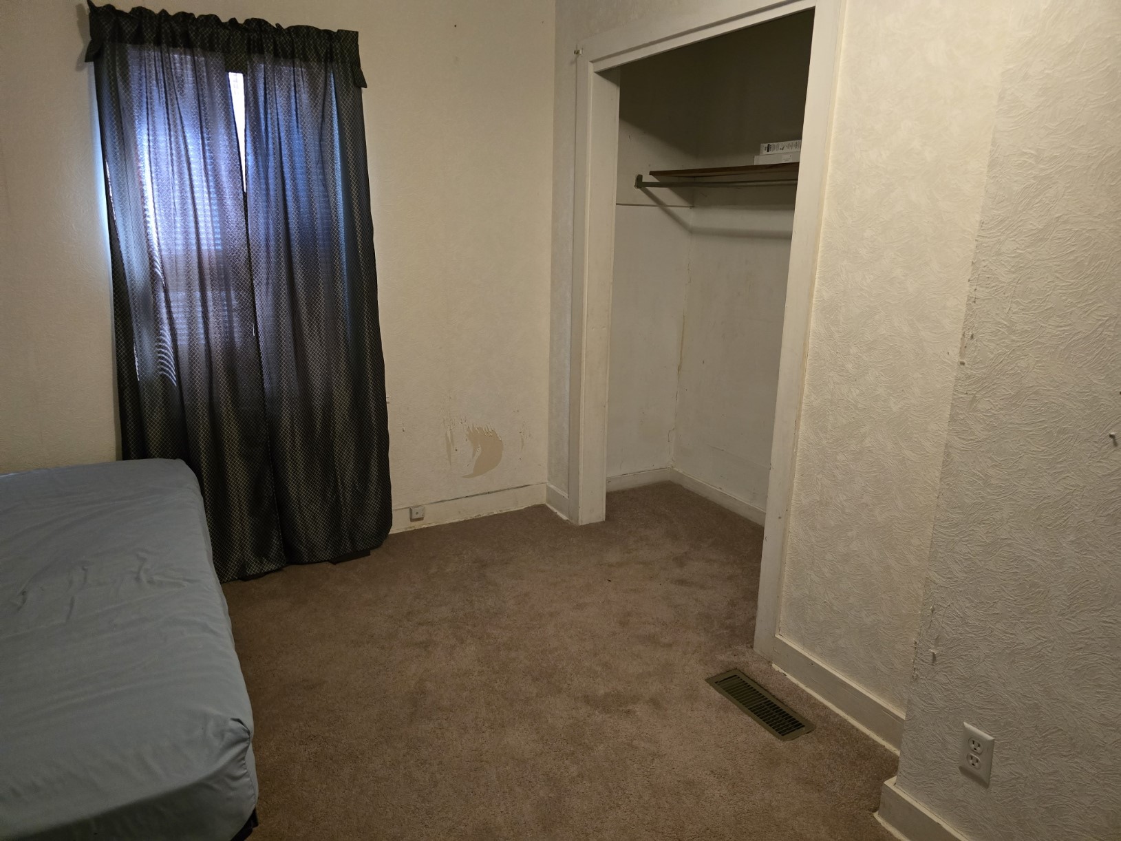 1104 8th Street Property Photo 10