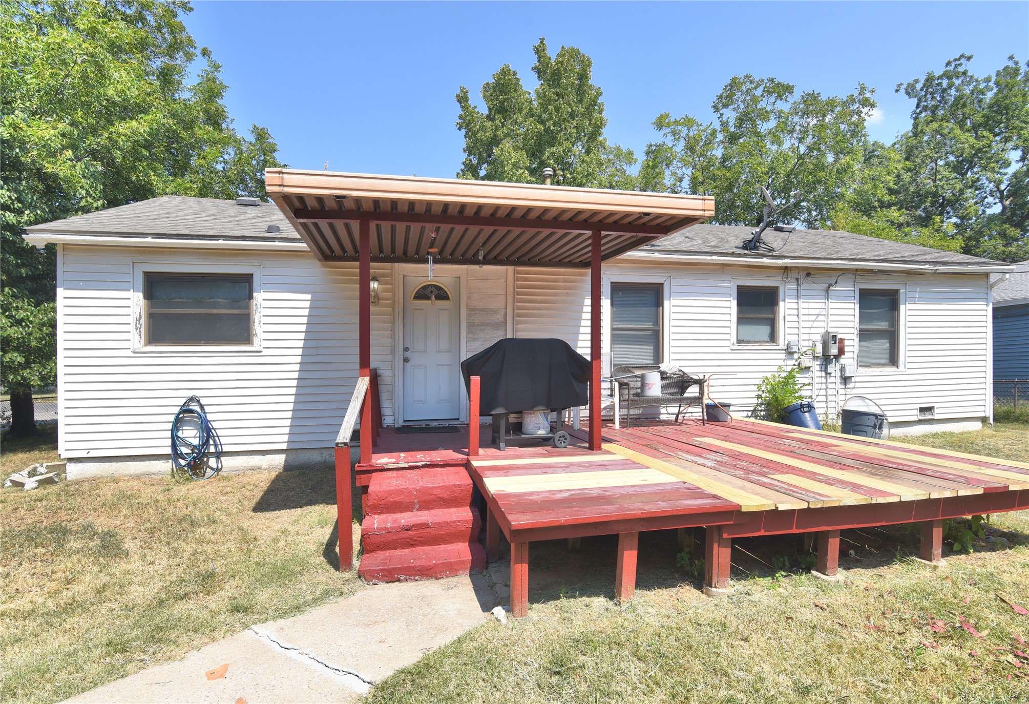 5906 E King Street Property Photo 20