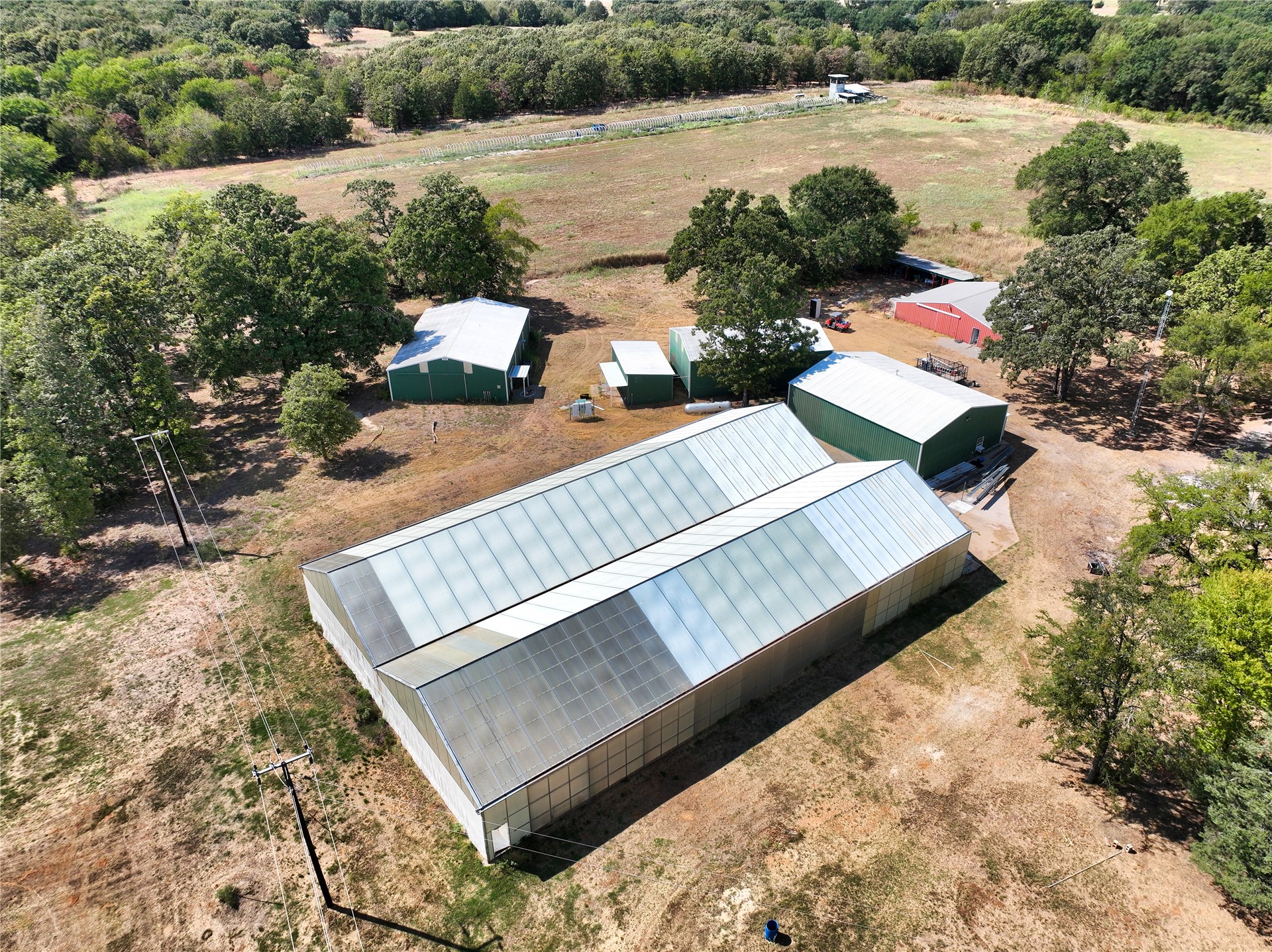 1235 Cade Highway Property Photo 7