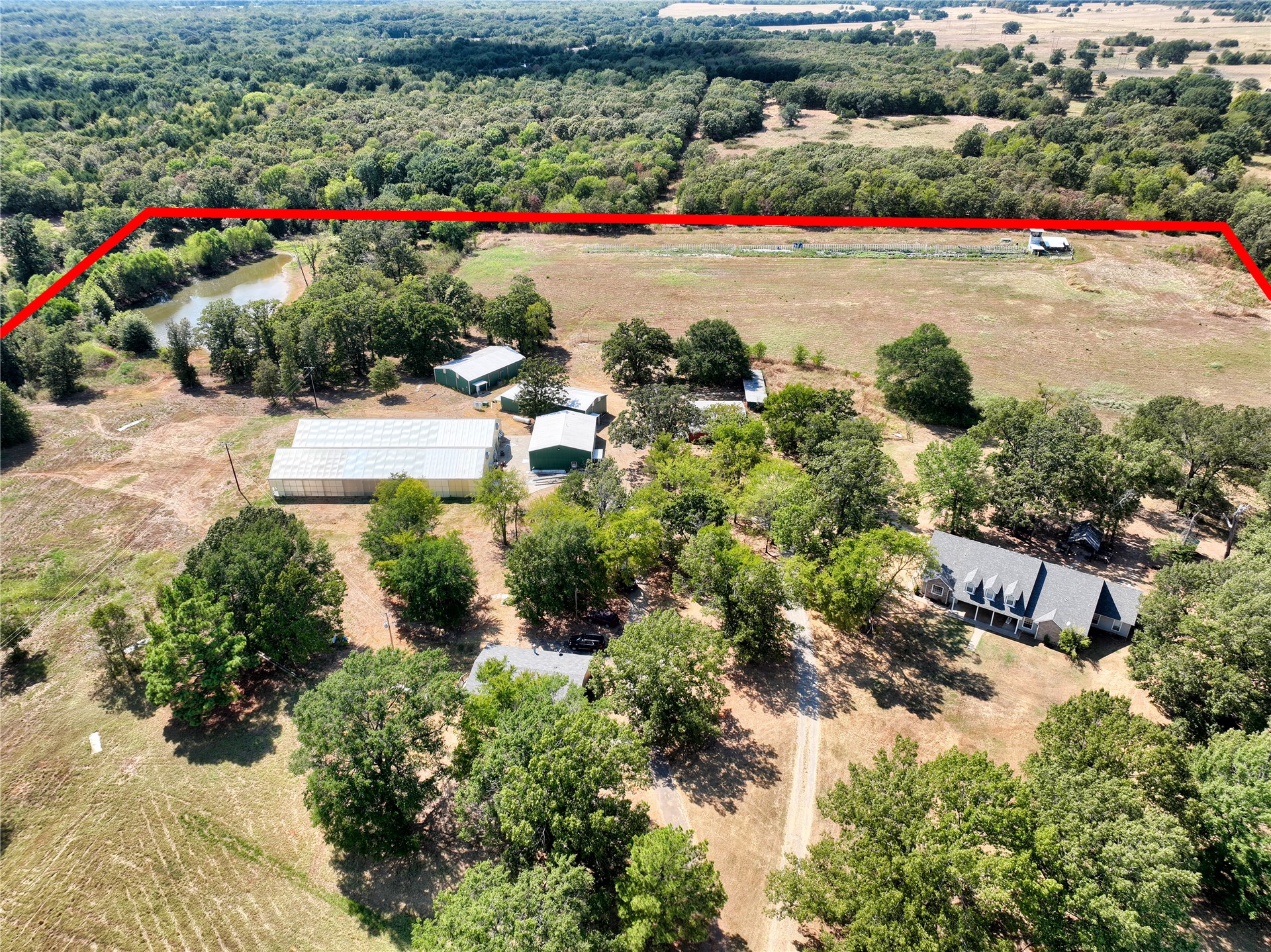 1235 Cade Highway Property Photo 11