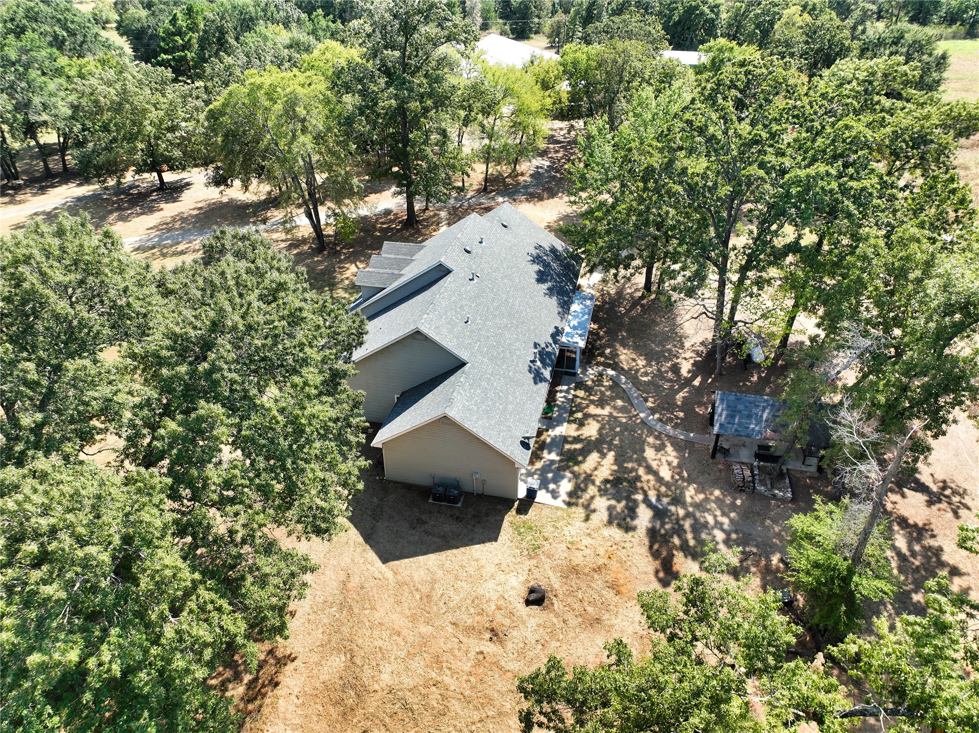 1235 Cade Highway Property Photo 35