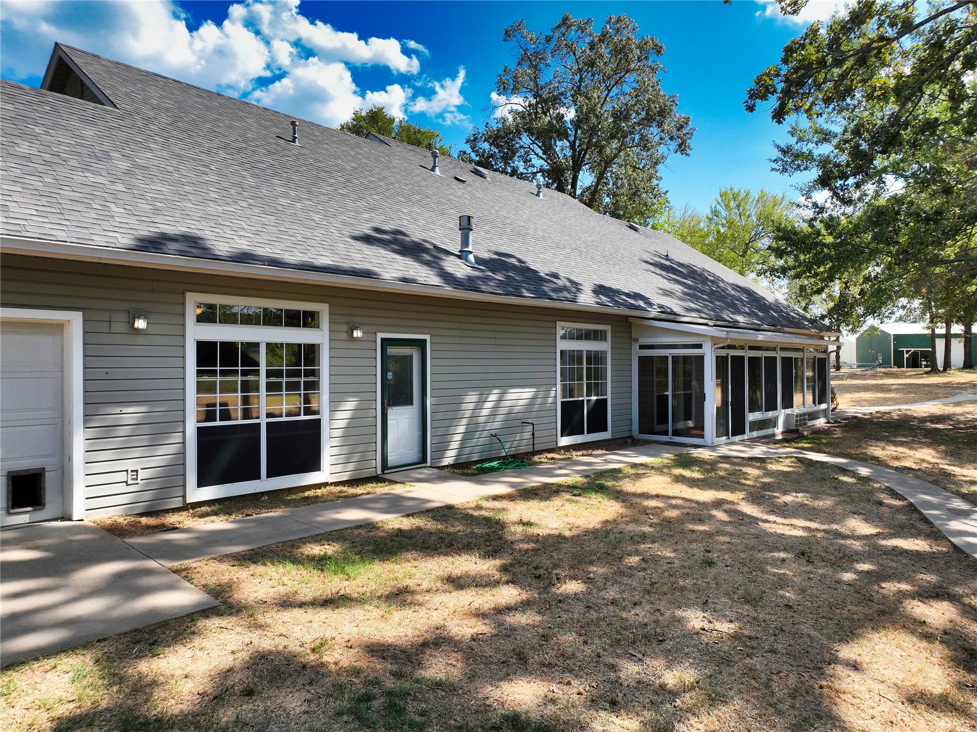 1235 Cade Highway Property Photo 45