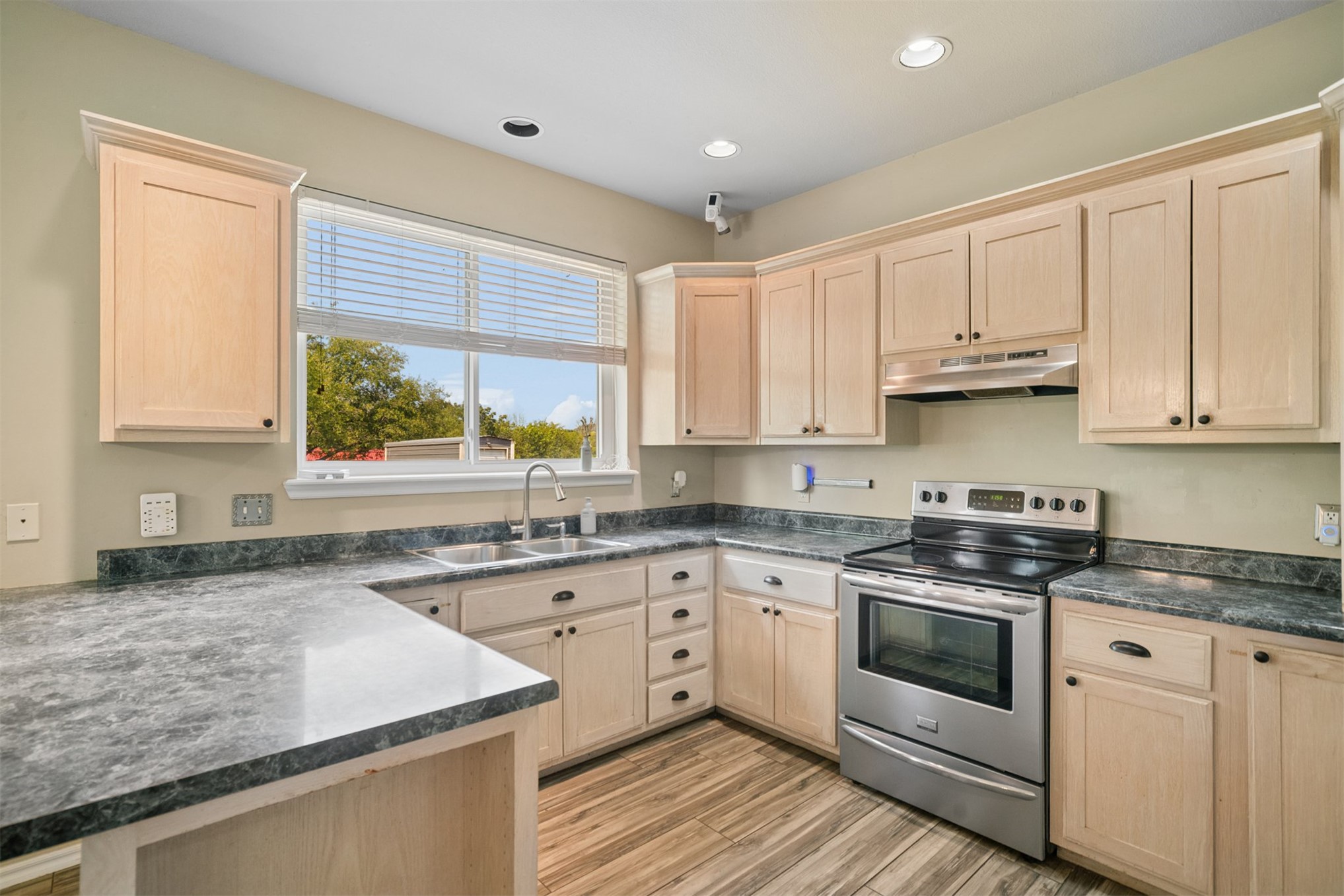 175 Alt 75 Street Property Photo 24