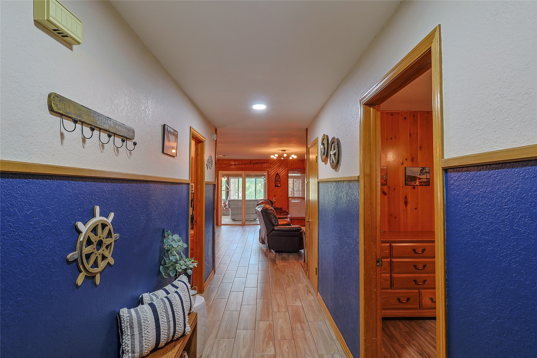 121938 S 4109 Road Property Photo 2