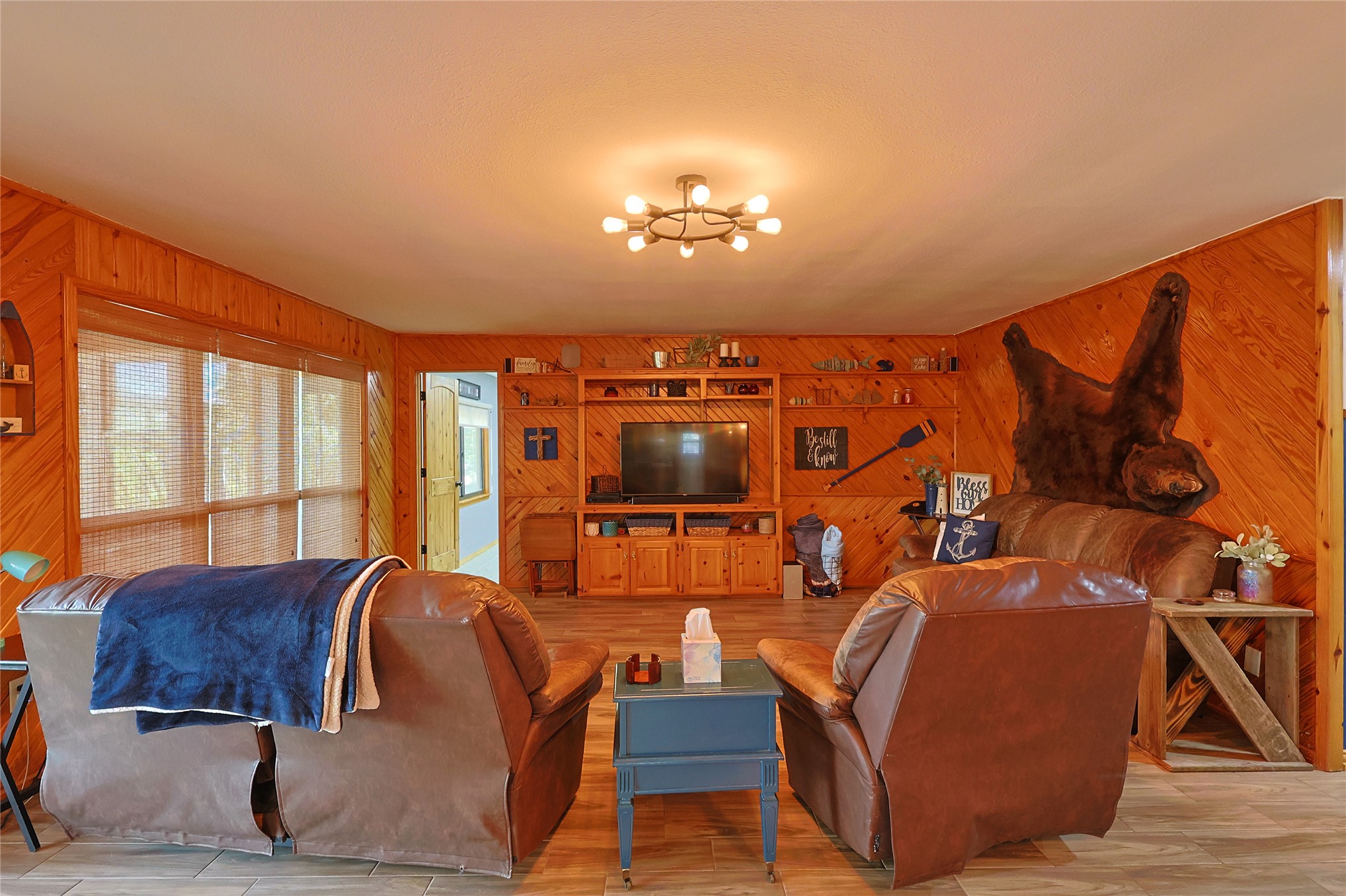 121938 S 4109 Road Property Photo 3