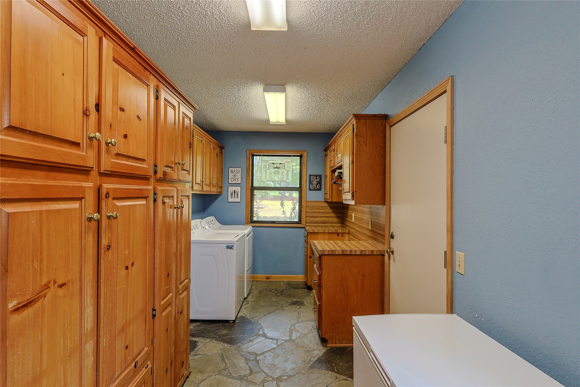 121938 S 4109 Road Property Photo 12