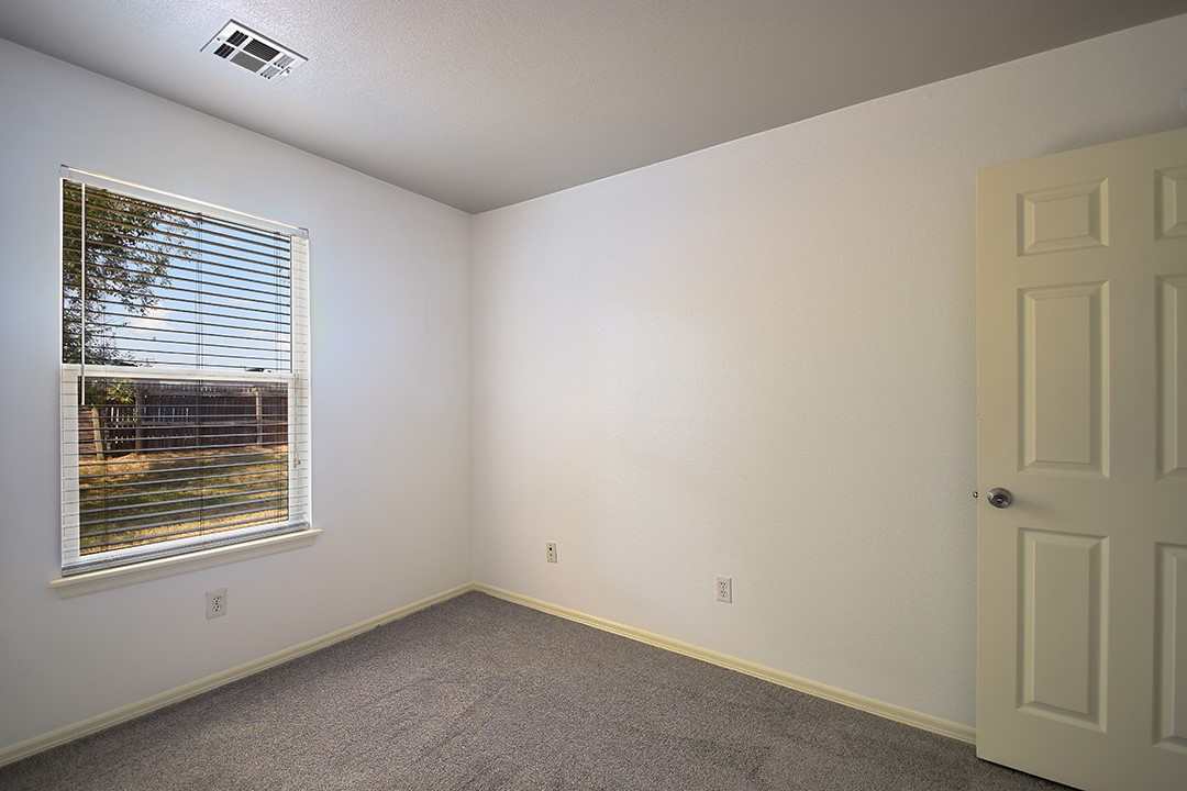 16052 S 83rd East Avenue Property Photo 15