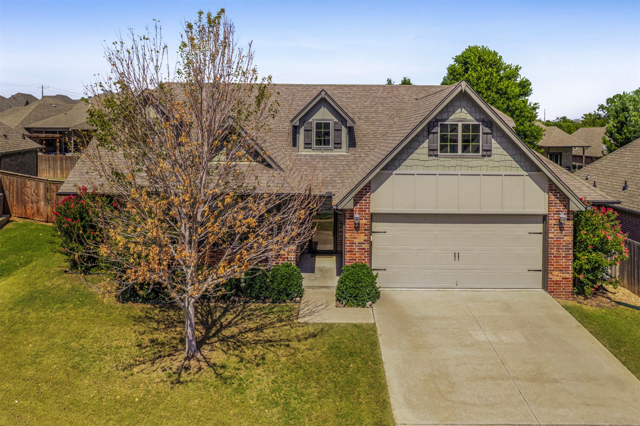 2612 W Van Buren Court Property Photo 49
