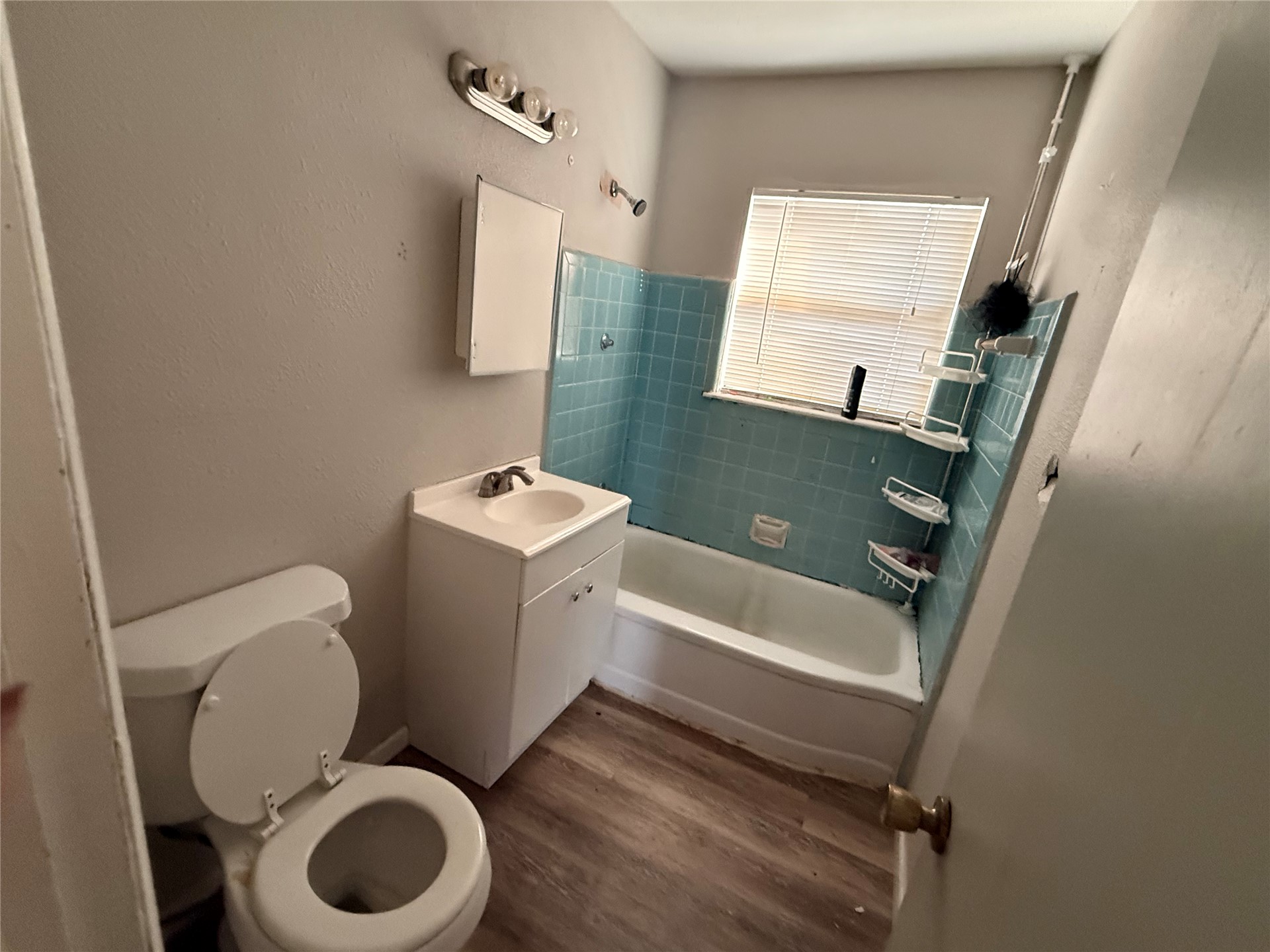 3808 E Xyler Street Property Photo 5