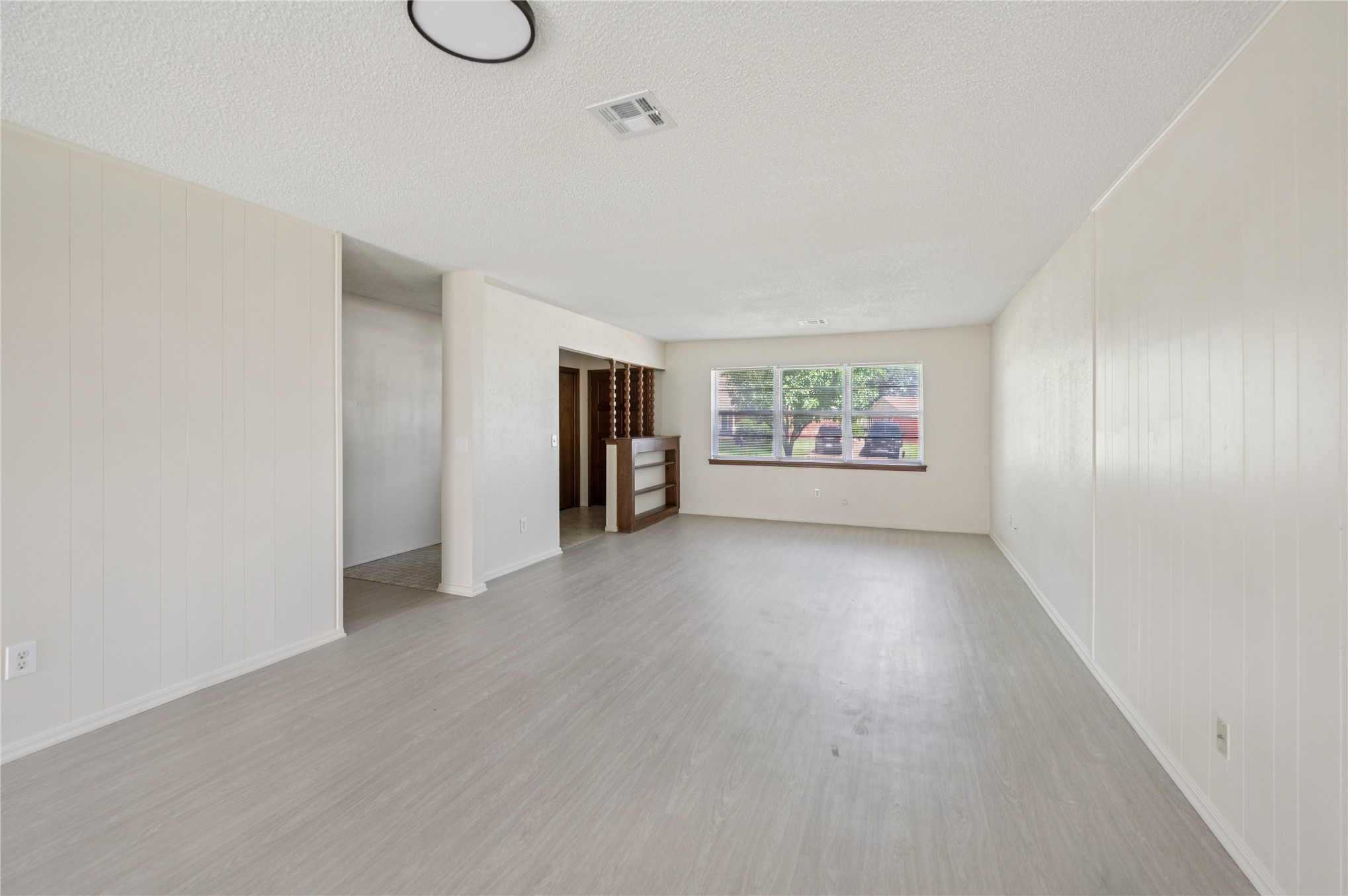 8966 E 56th Place Property Photo 8