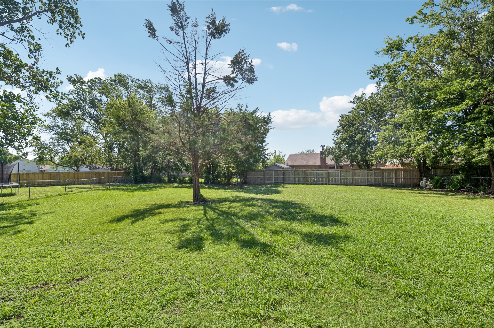 8966 E 56th Place Property Photo 18