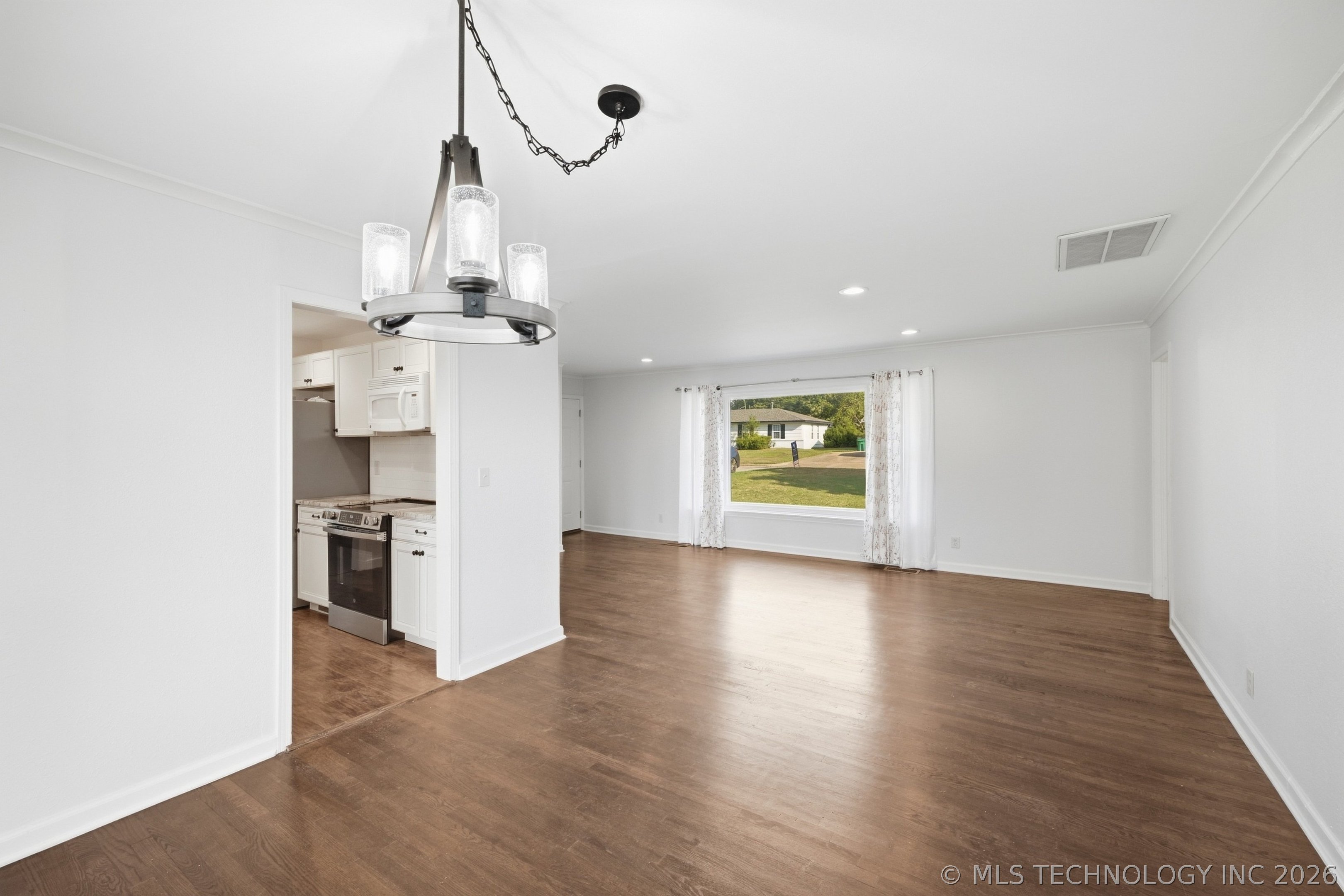 1410 E Line Avenue Property Photo 8