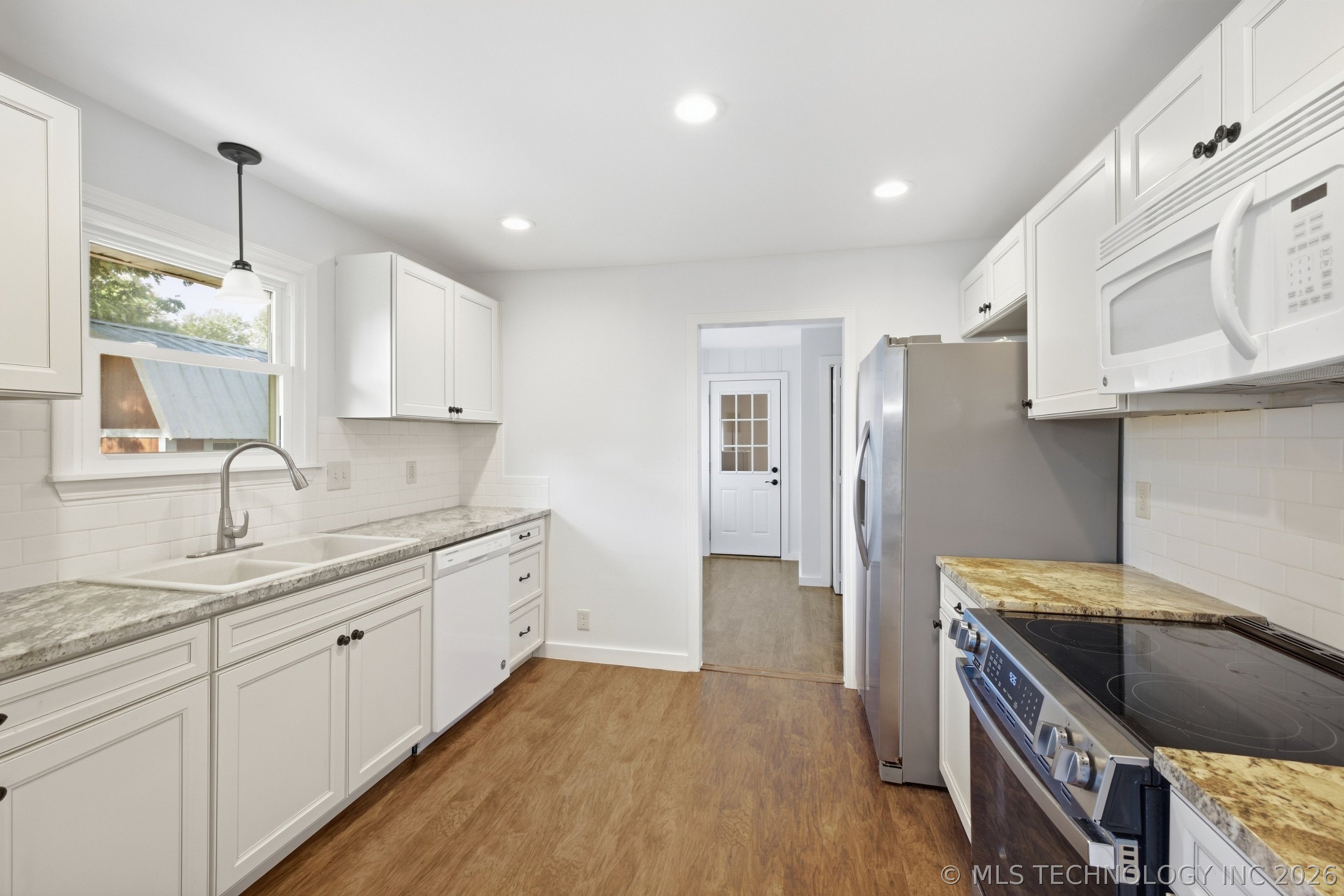 1410 E Line Avenue Property Photo 10