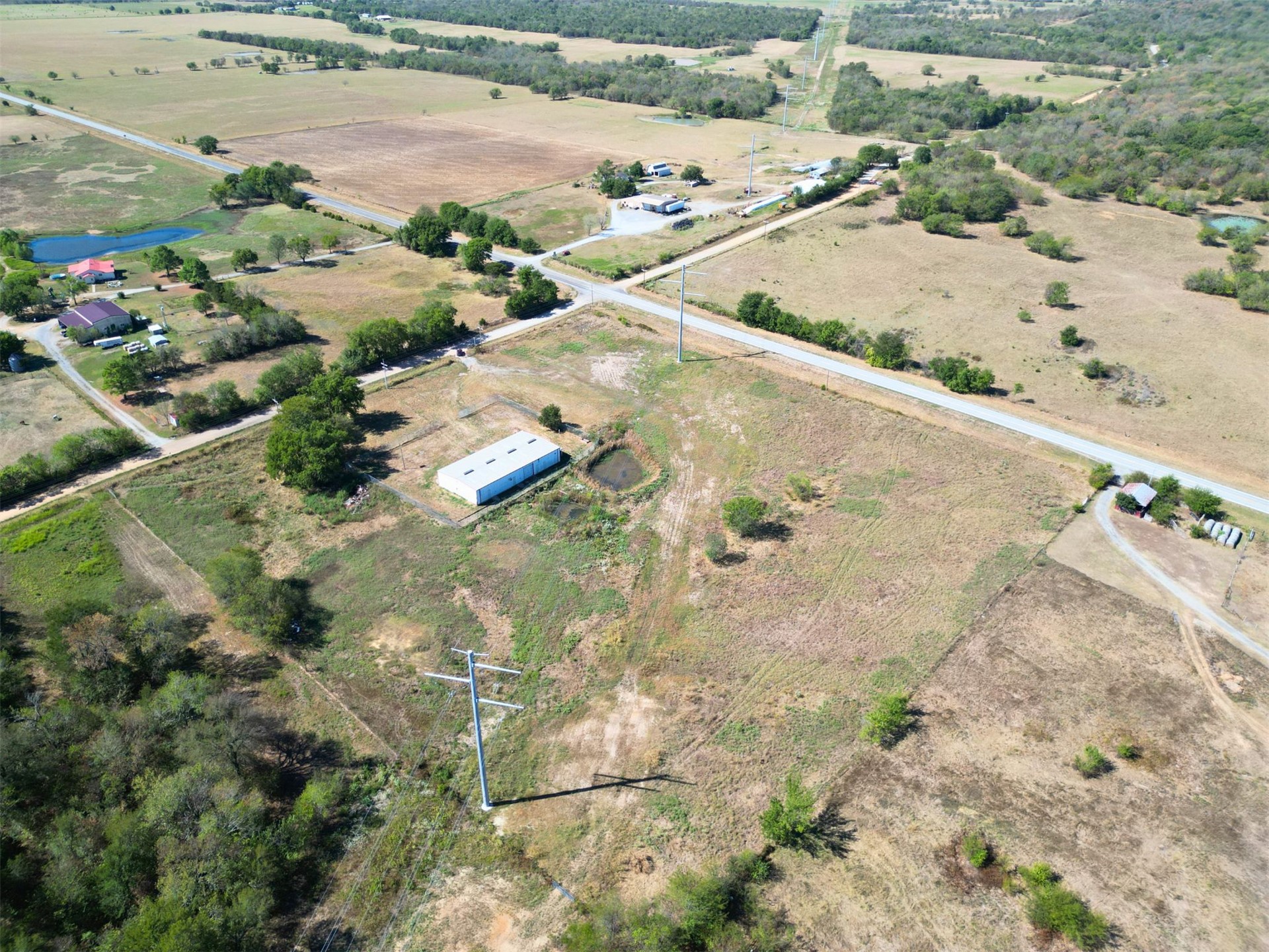 37104 County Road 1720 Property Photo 5