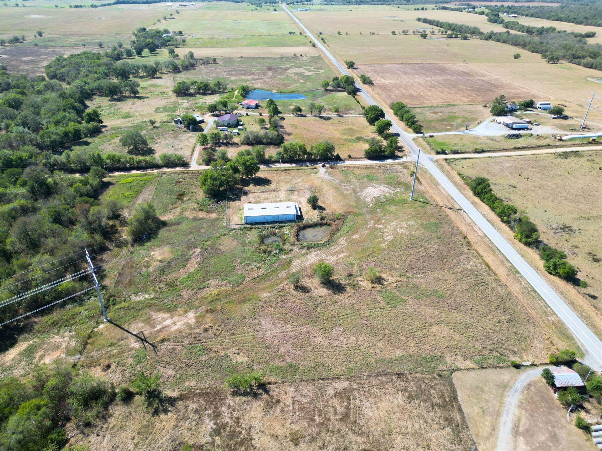 37104 County Road 1720 Property Photo 6