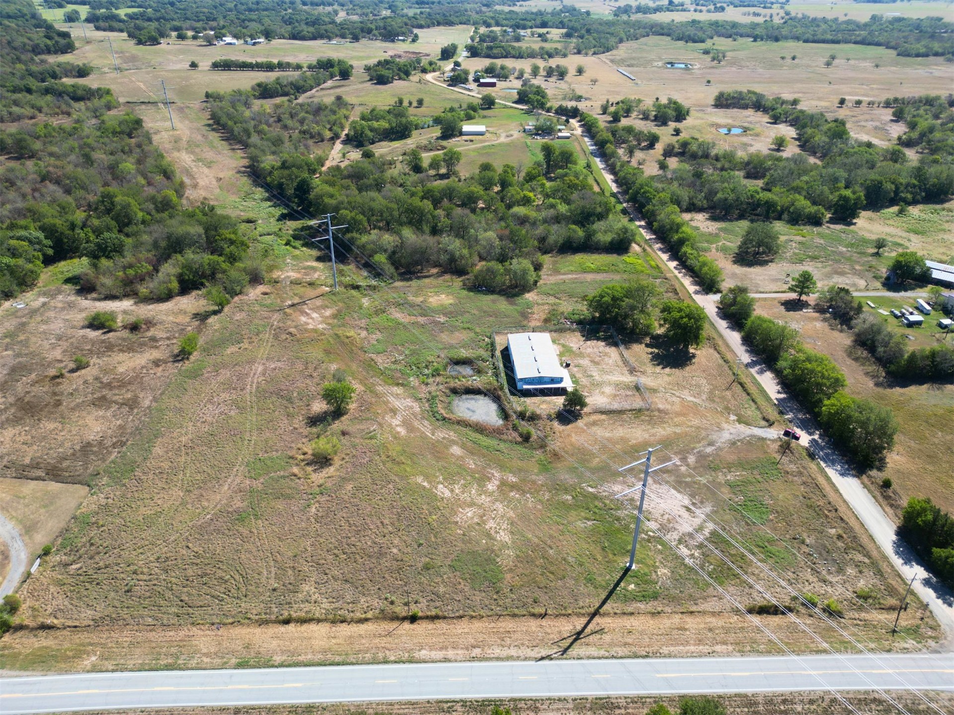 37104 County Road 1720 Property Photo 7