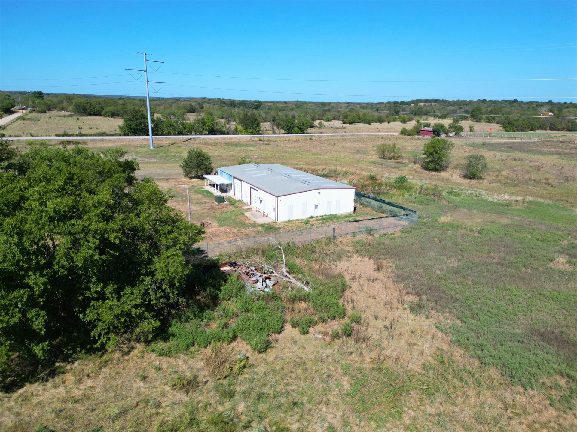 37104 County Road 1720 Property Photo 17