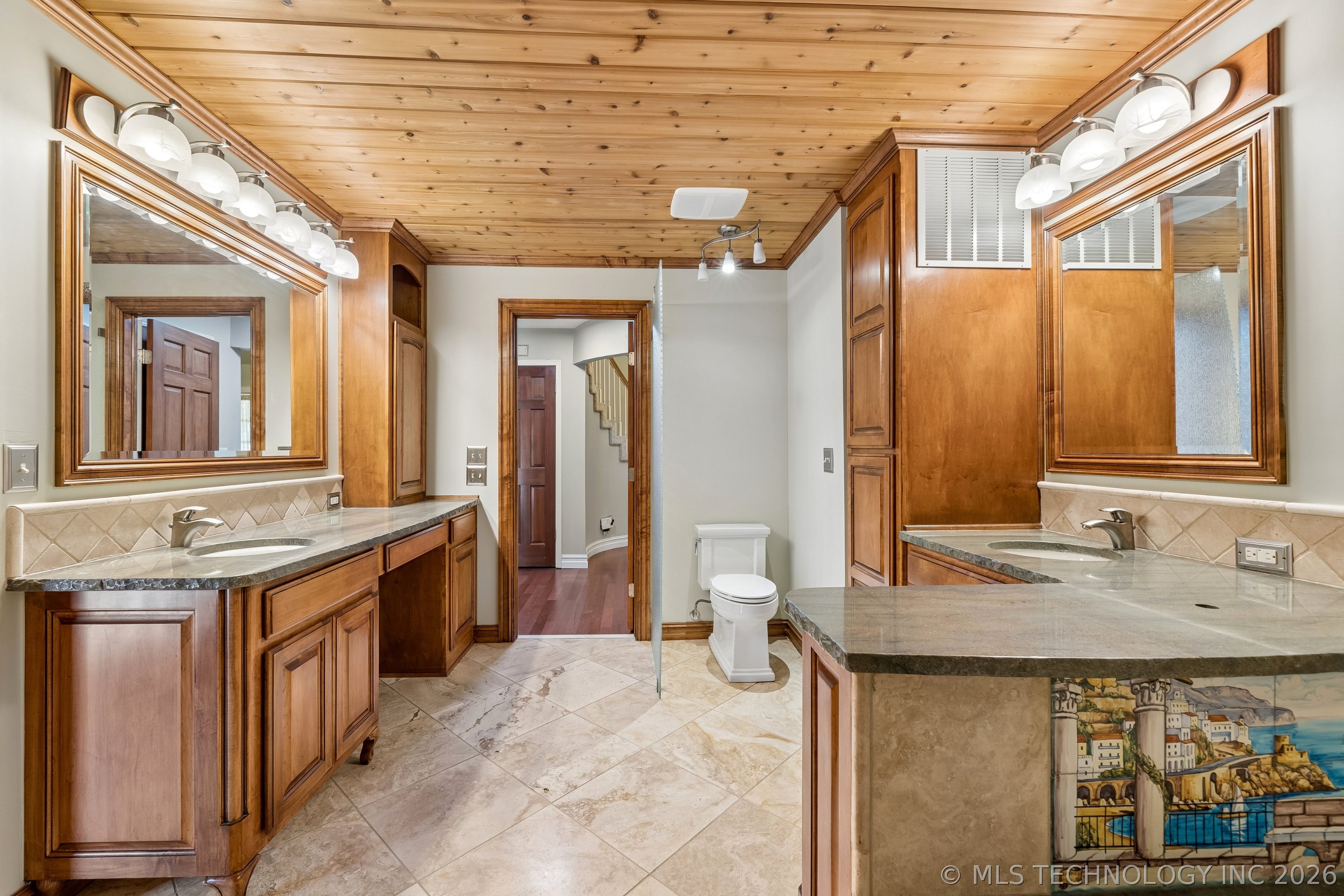 9905 S Maplewood Avenue Property Photo 30