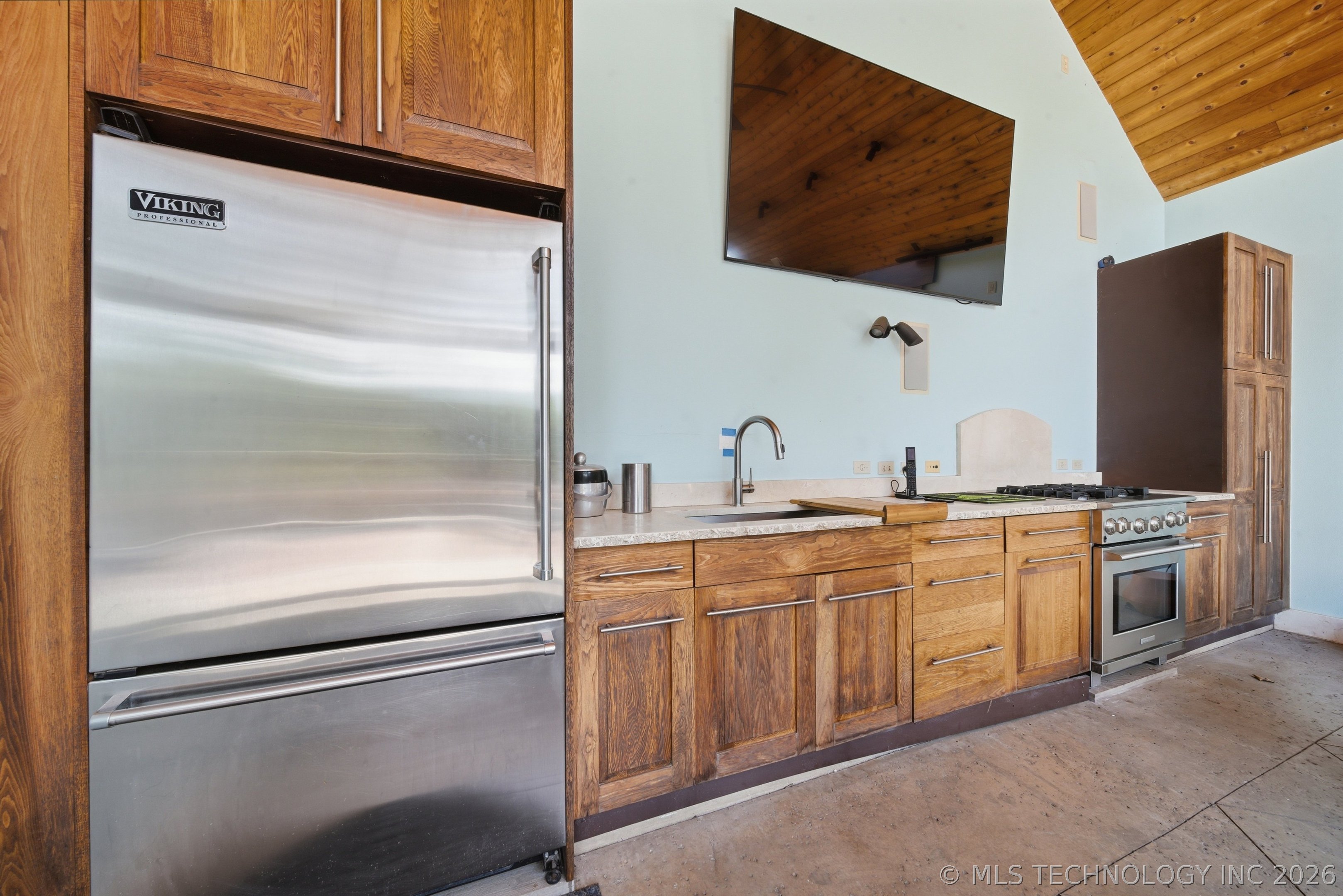 9905 S Maplewood Avenue Property Photo 46