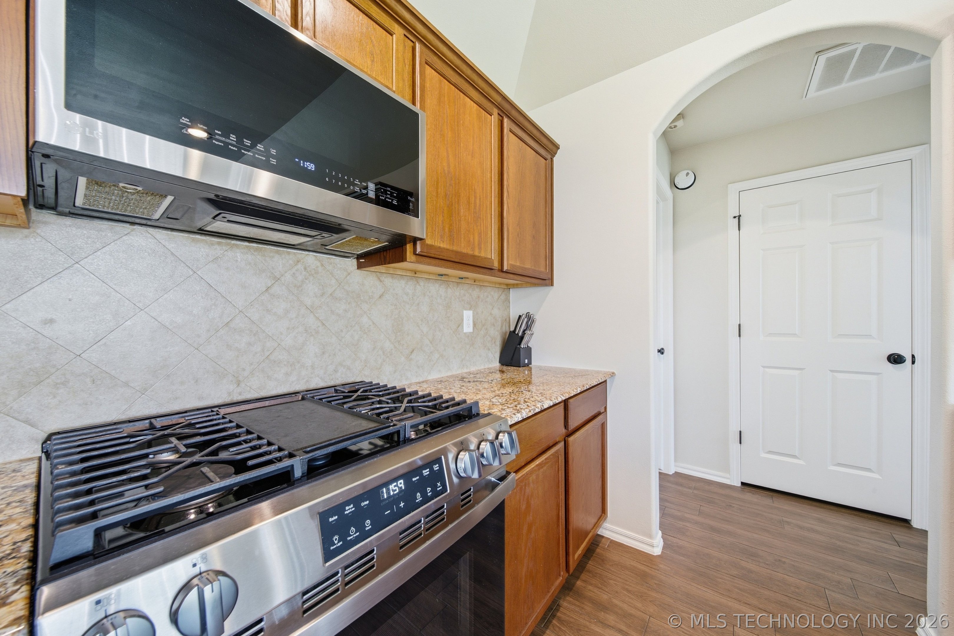 4102 S 181 East Avenue Property Photo 17