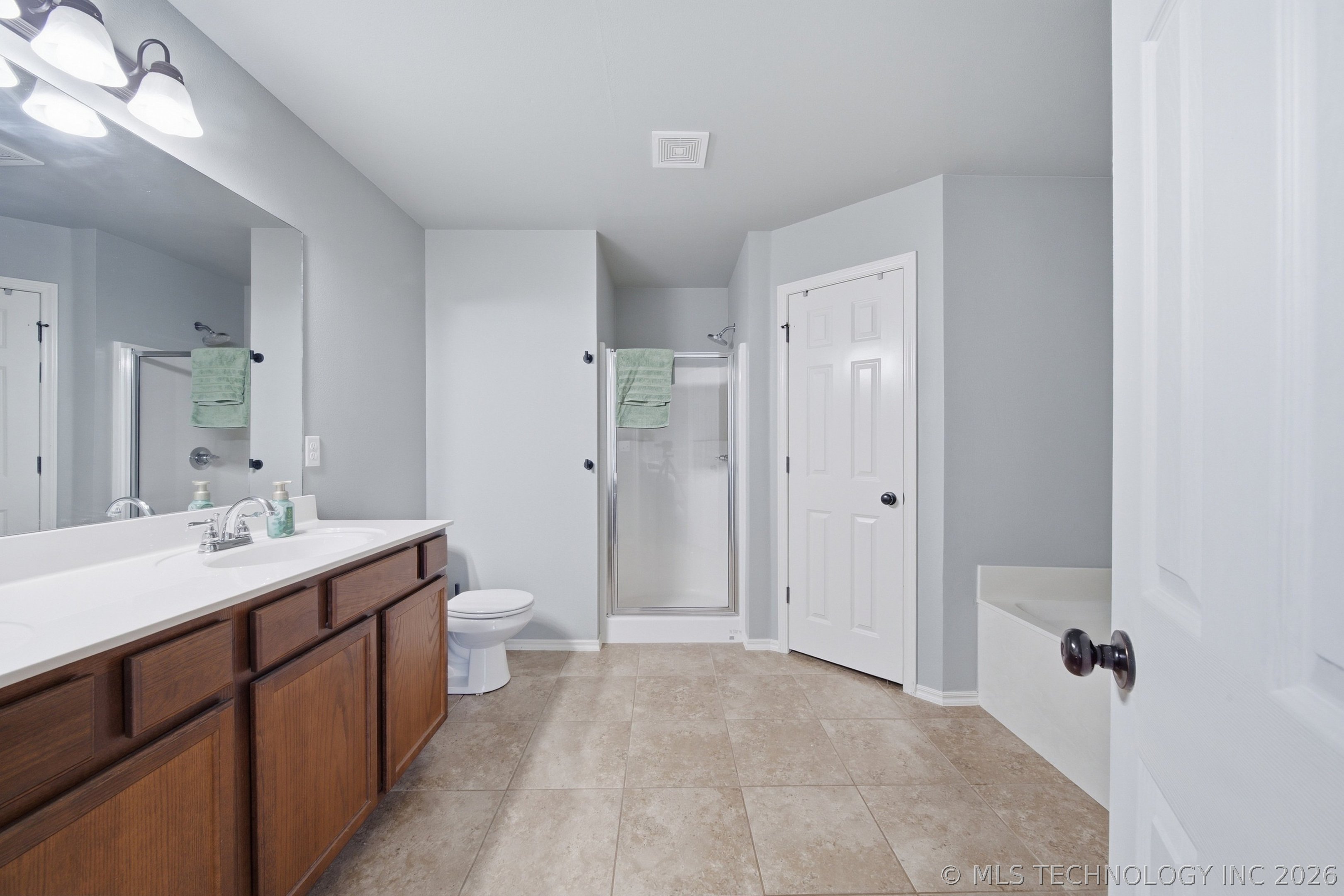 4102 S 181 East Avenue Property Photo 25