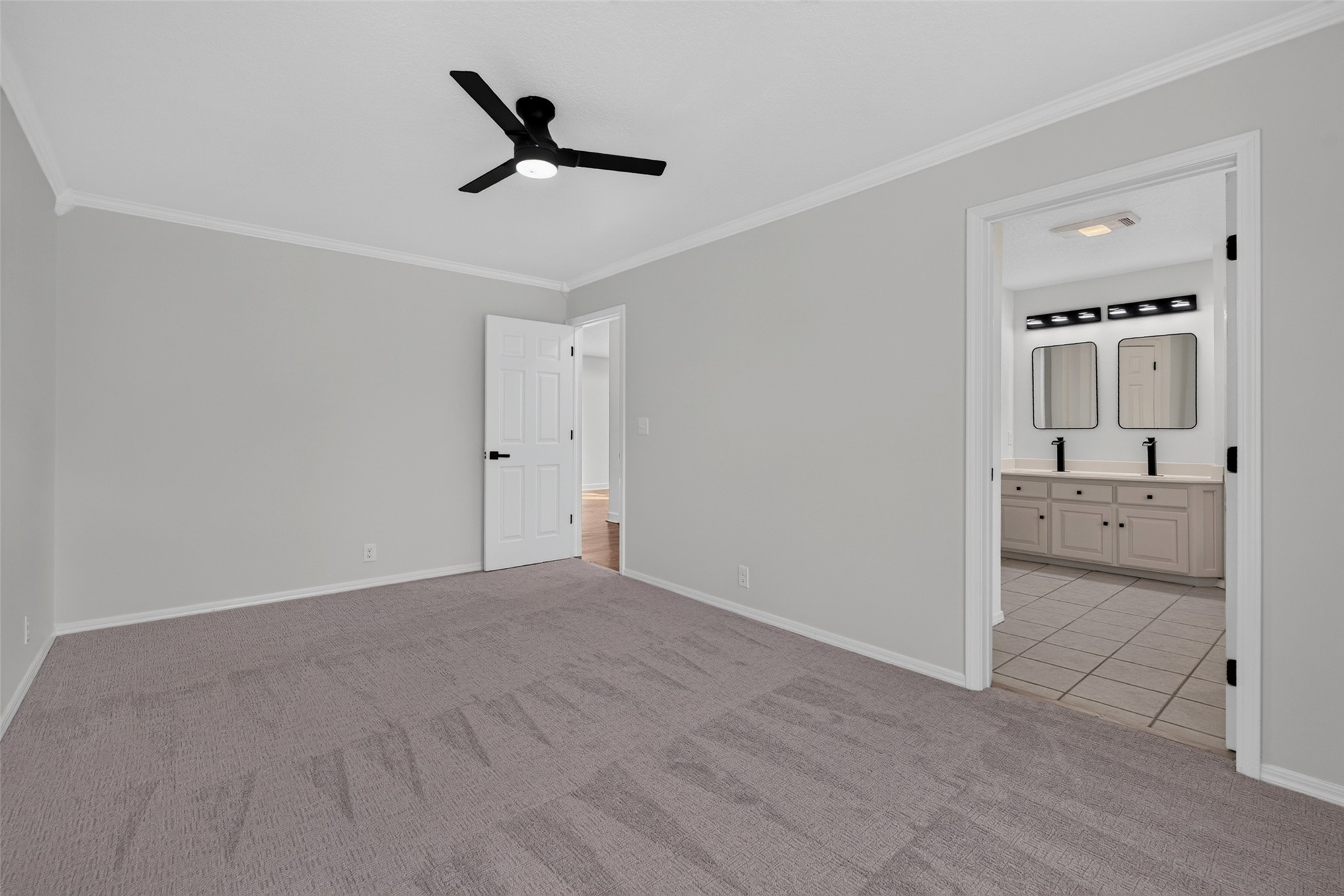 18641 Woodbriar Lane Property Photo 16