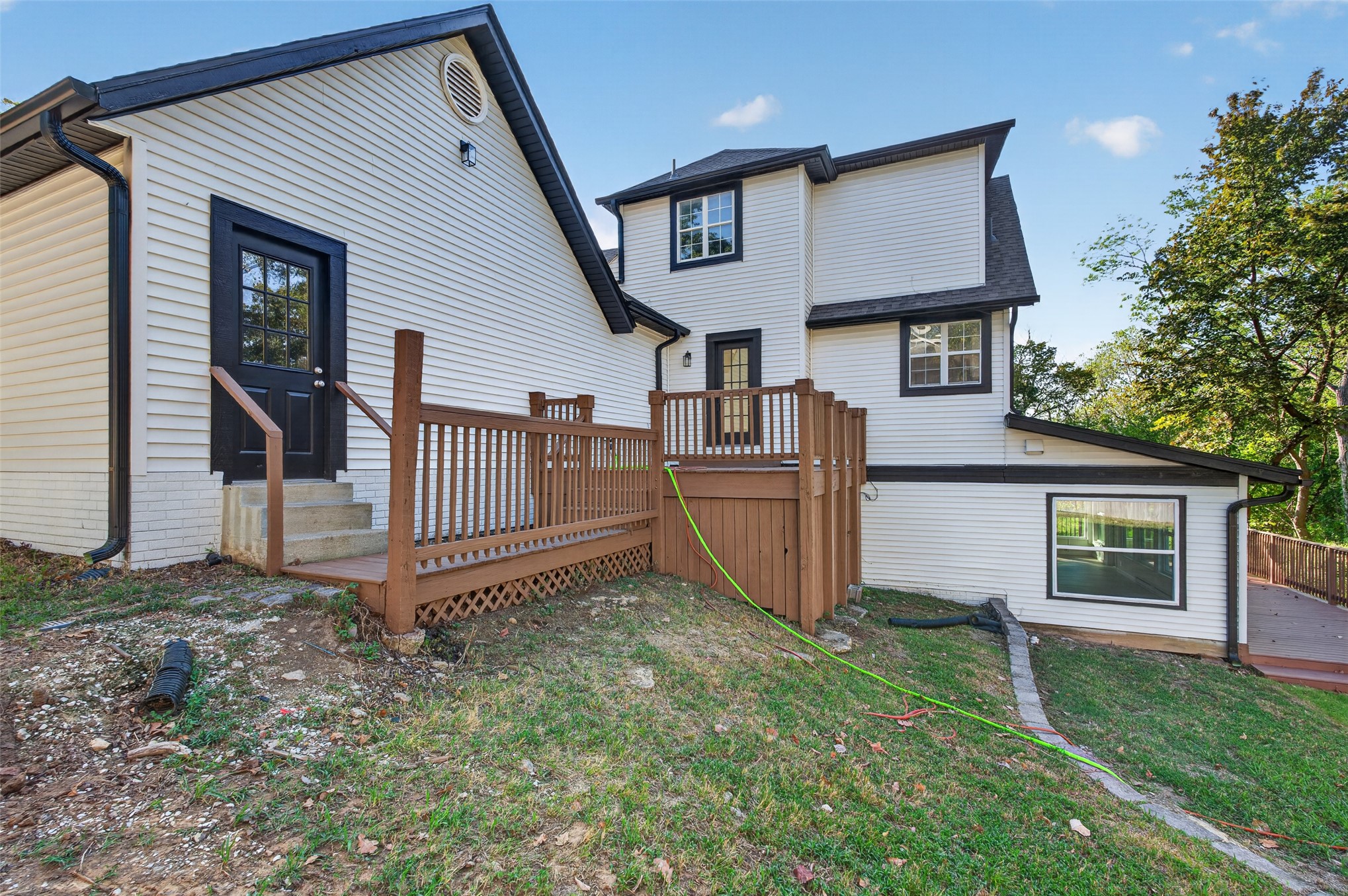 18641 Woodbriar Lane Property Photo 42