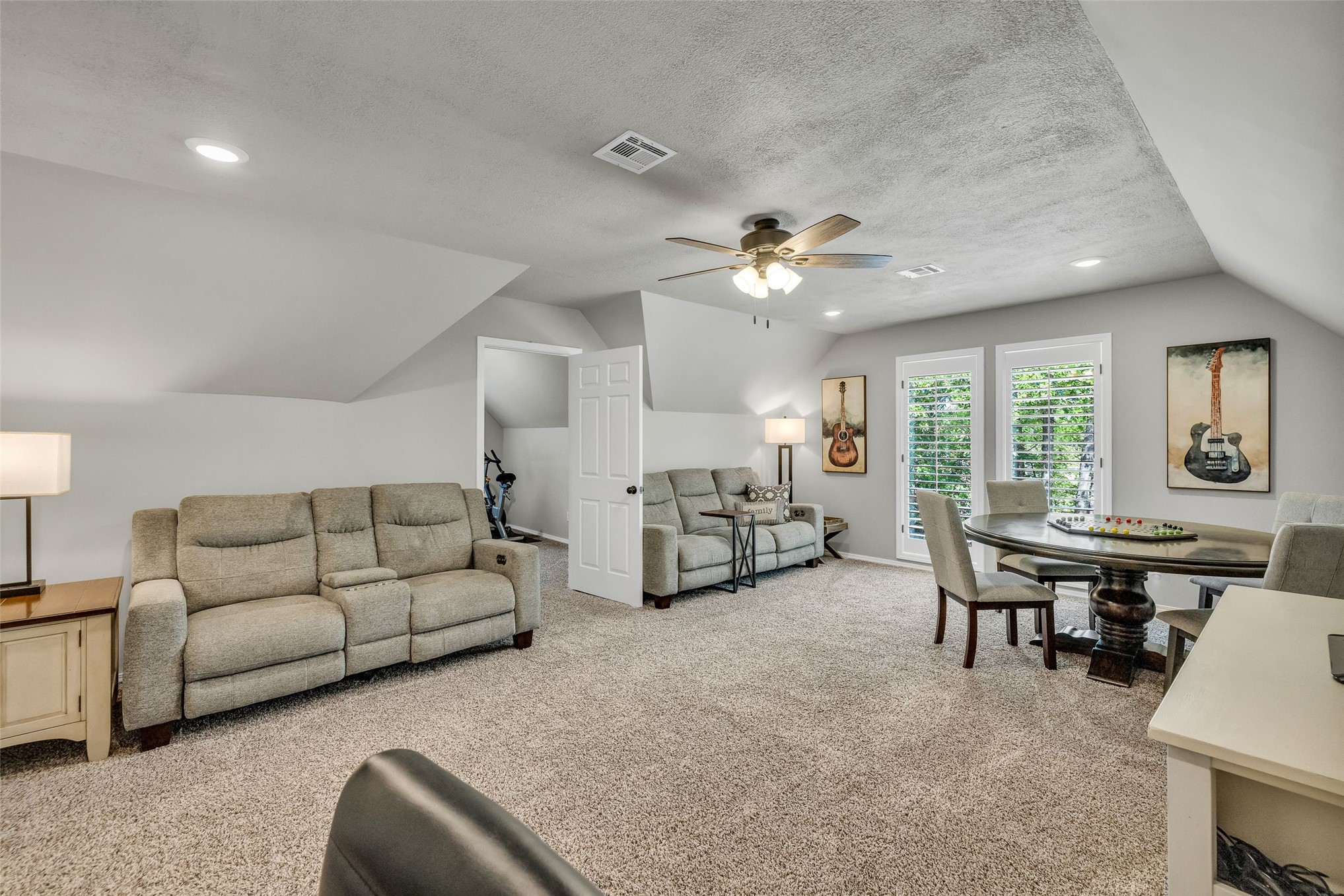 12123 Skyline Drive Property Photo 47