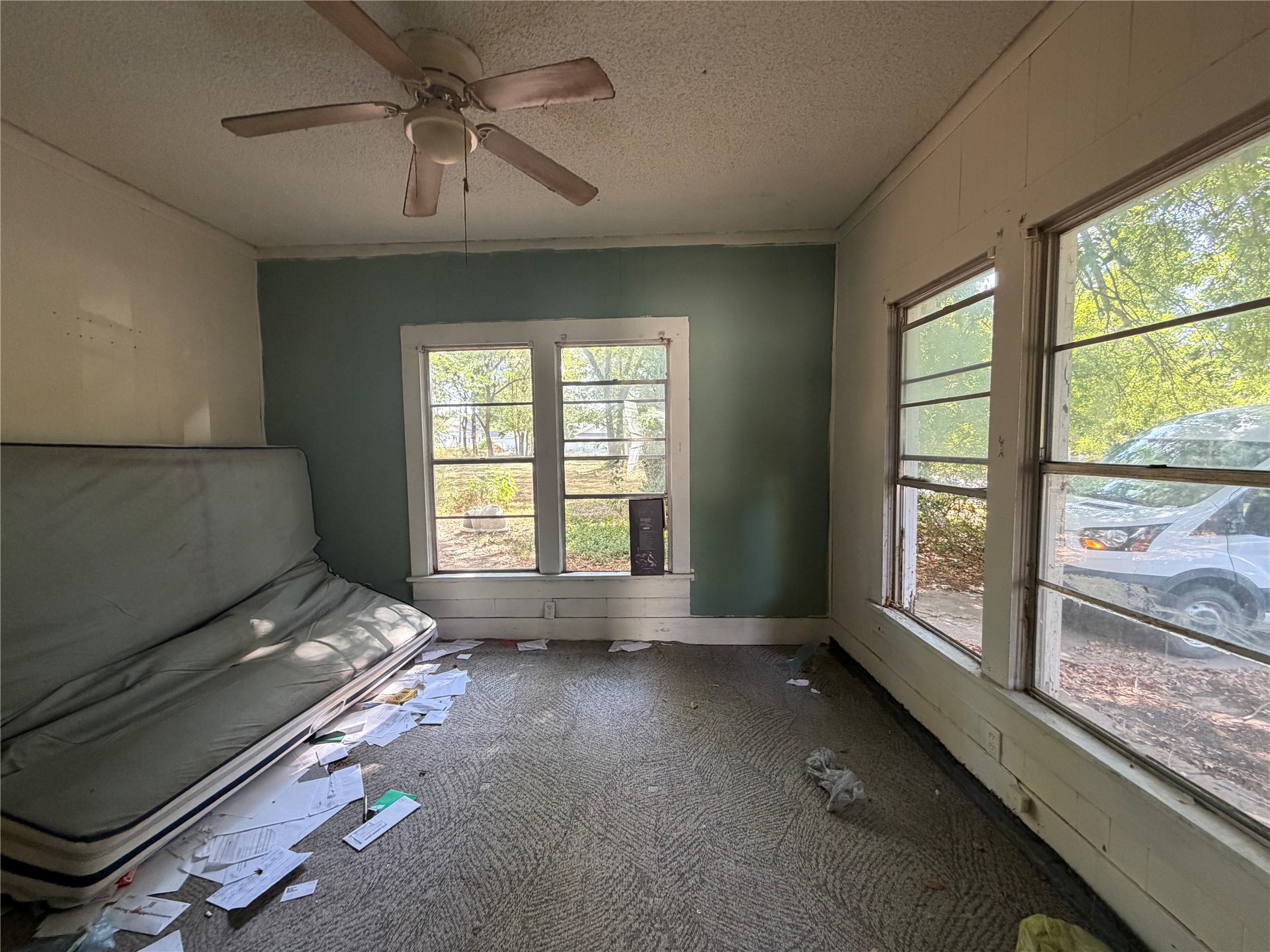 2510 Arline Street Property Photo 3
