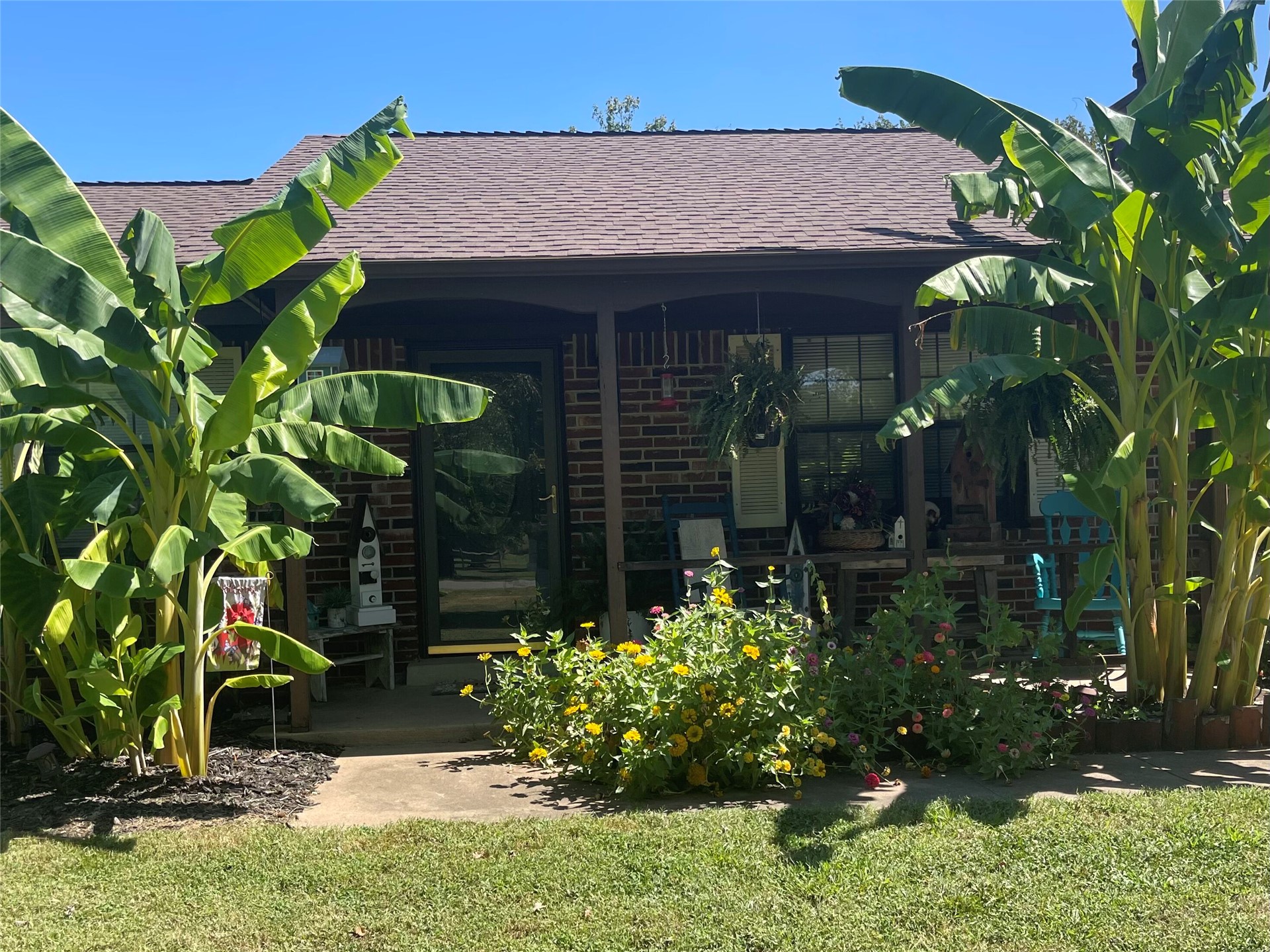 17775 S Cedar Avenue Property Photo 2