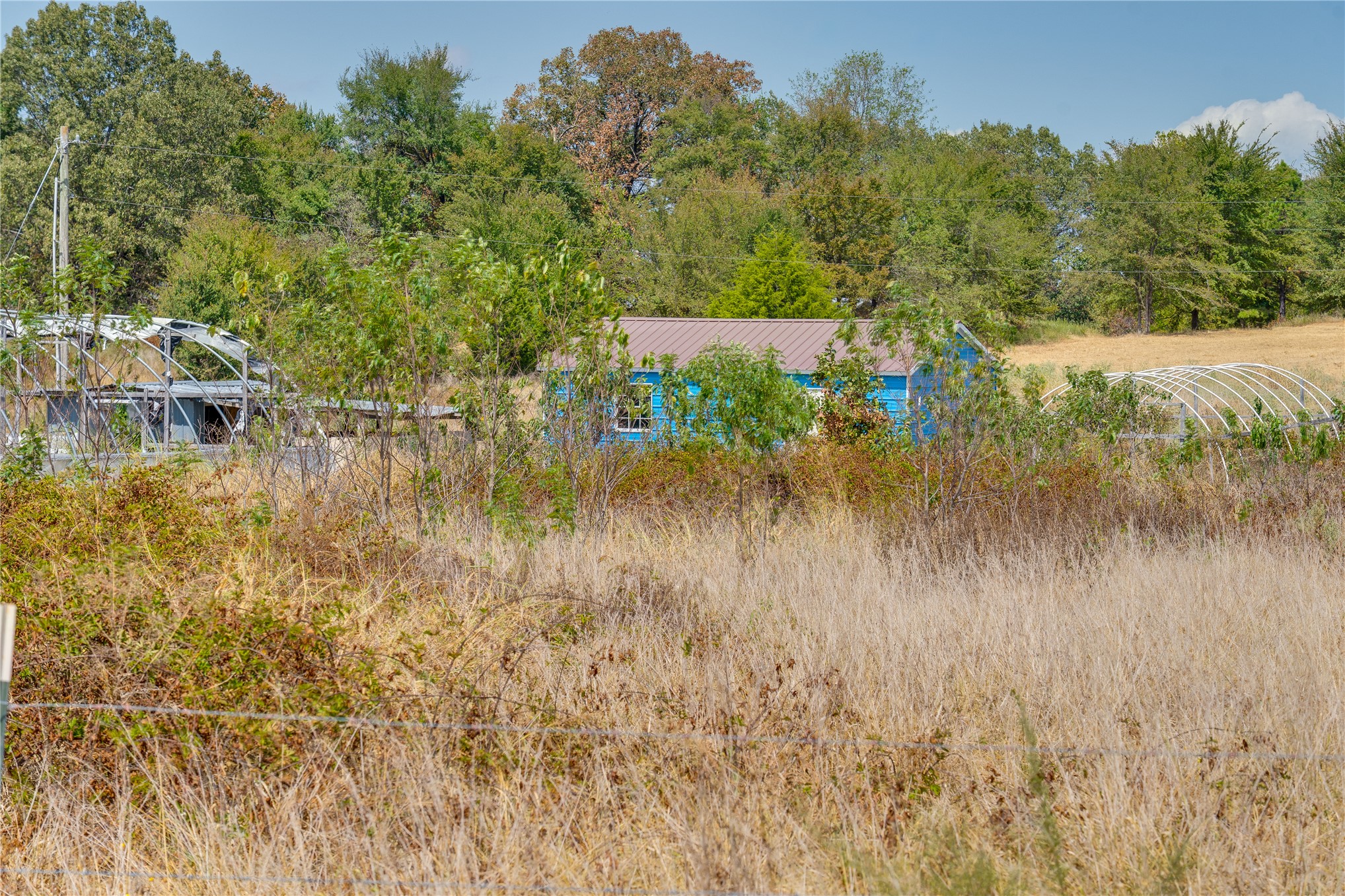 40284 S County Road Property Photo 2