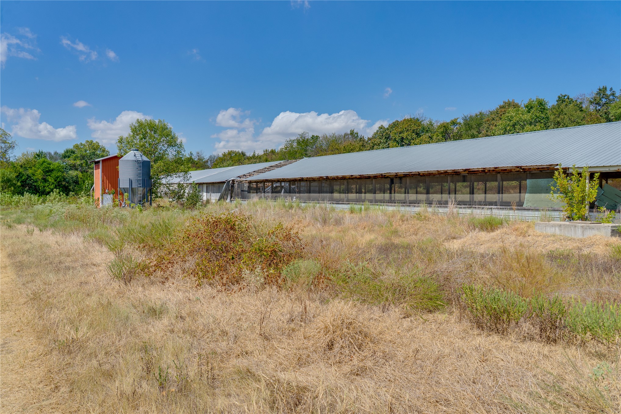 40284 S County Road Property Photo 6