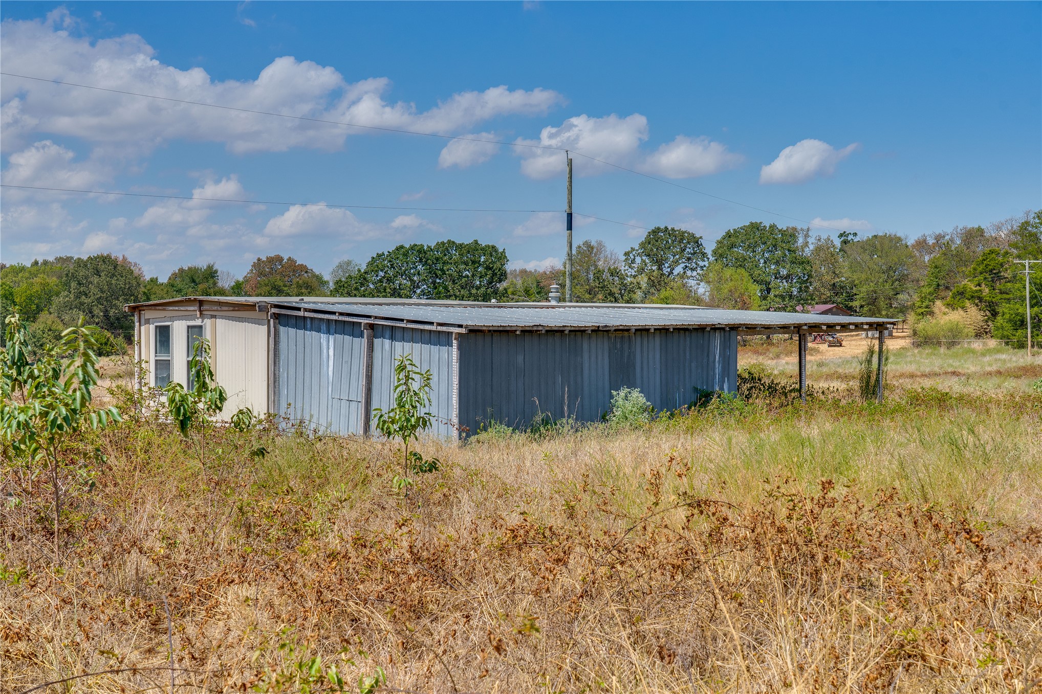 40284 S County Road Property Photo 9