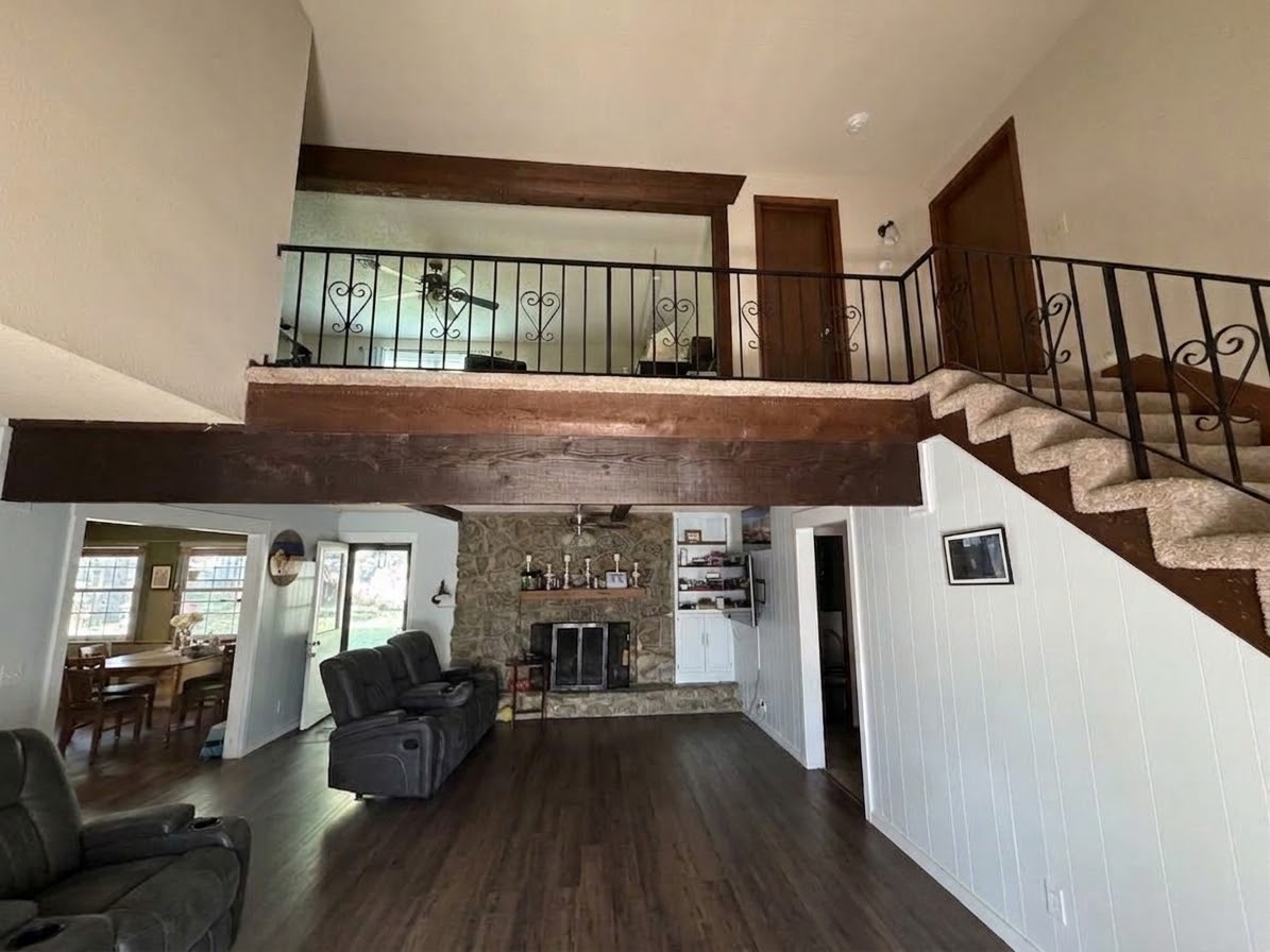7523 S Date Place Property Photo 12