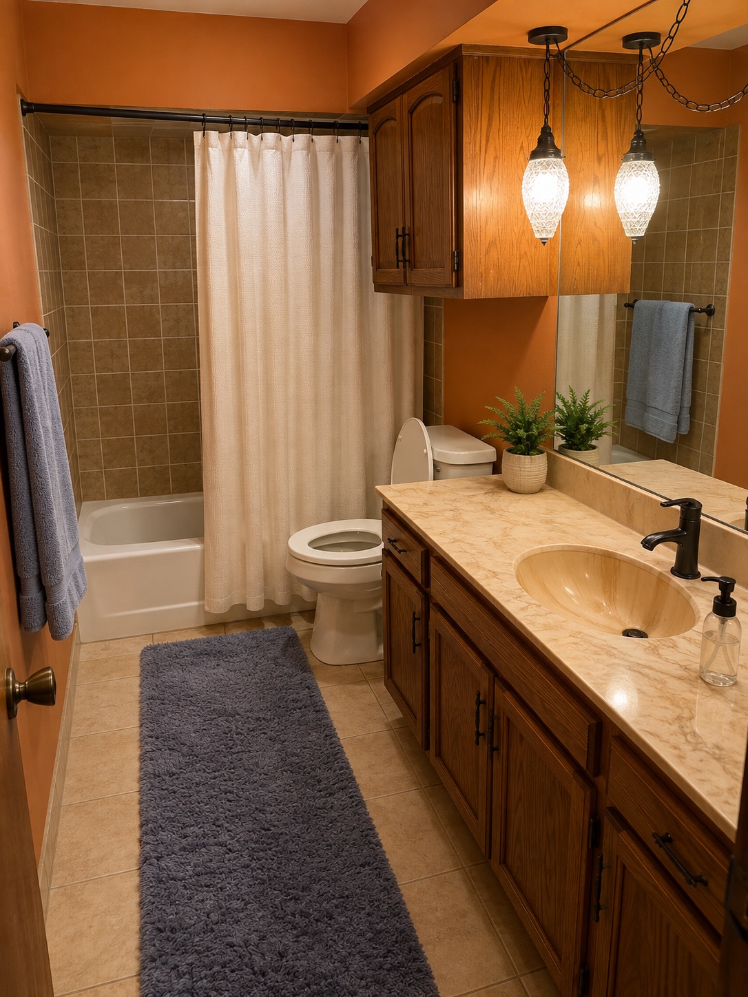 7523 S Date Place Property Photo 24