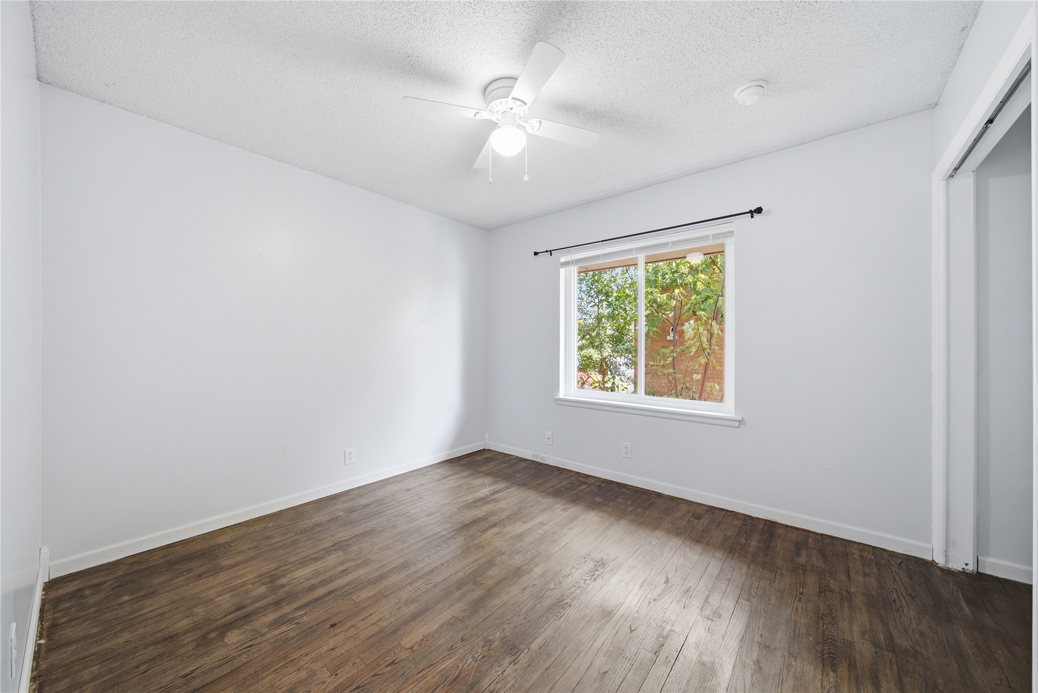 354 Se Wilshire Avenue Property Photo 17