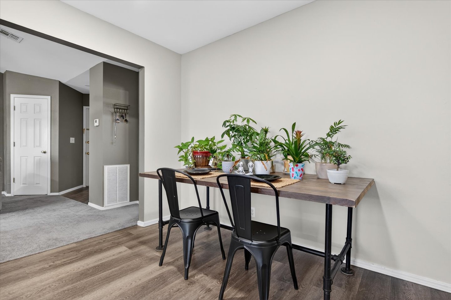 5209 Nowata Road B#203 Property Photo 17