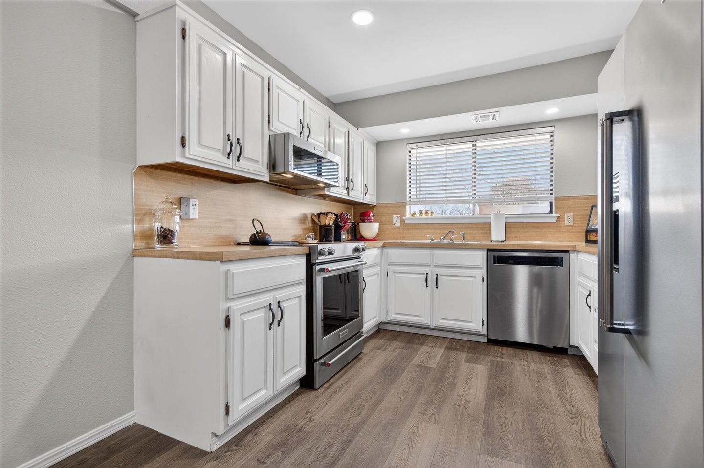 5209 Nowata Road B#203 Property Photo 19