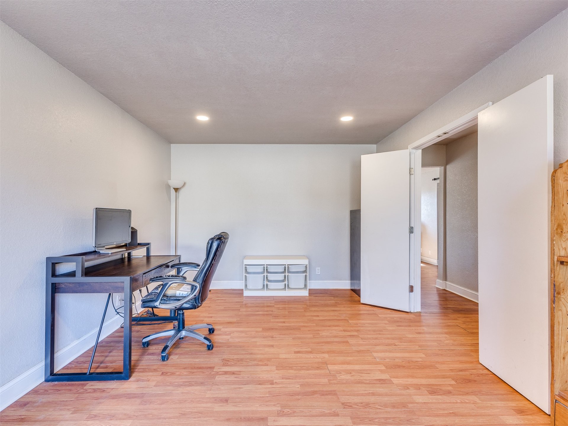 1105 W Delmar Street Property Photo 16