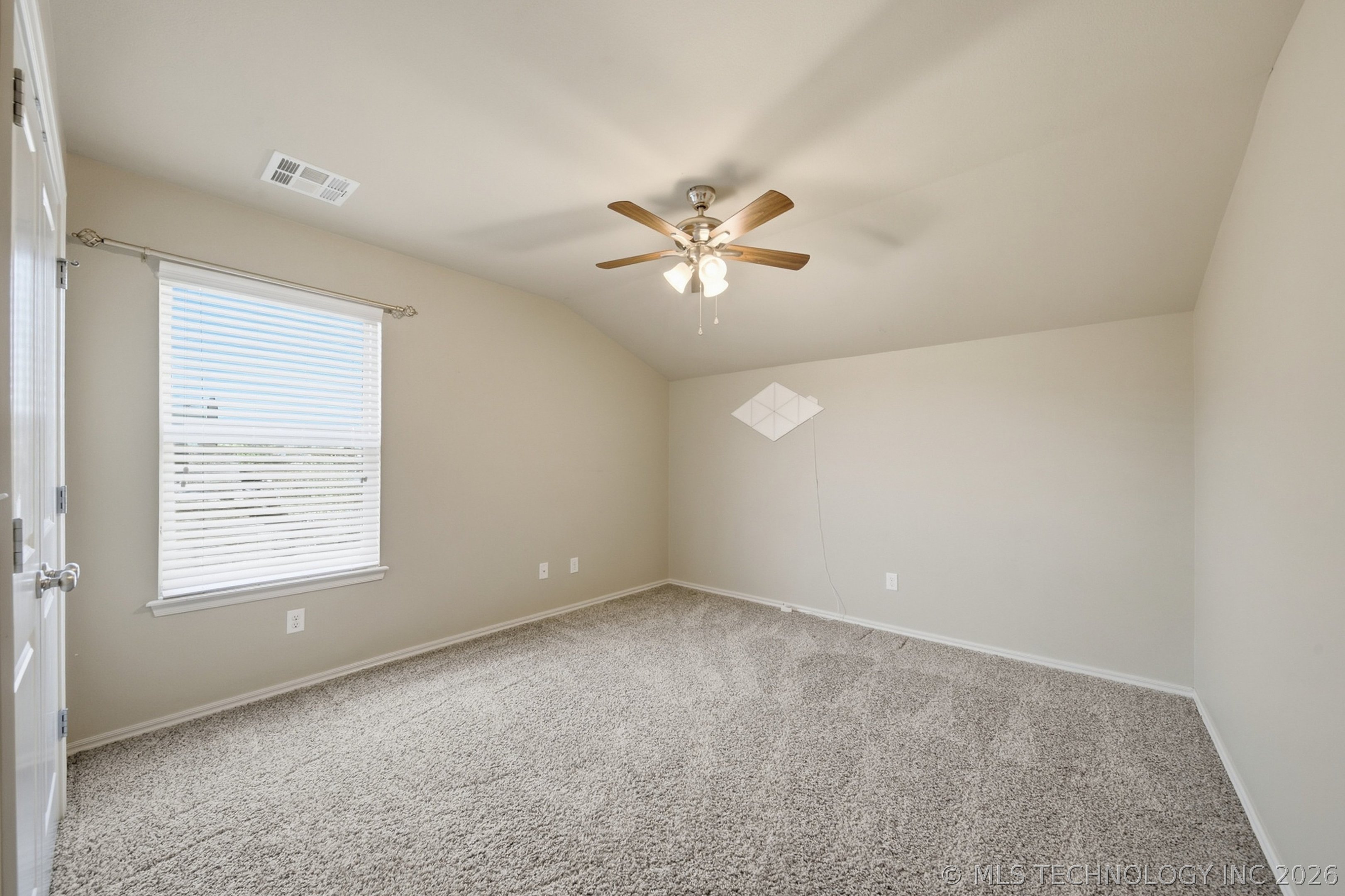12544 S 71st East Avenue Property Photo 37