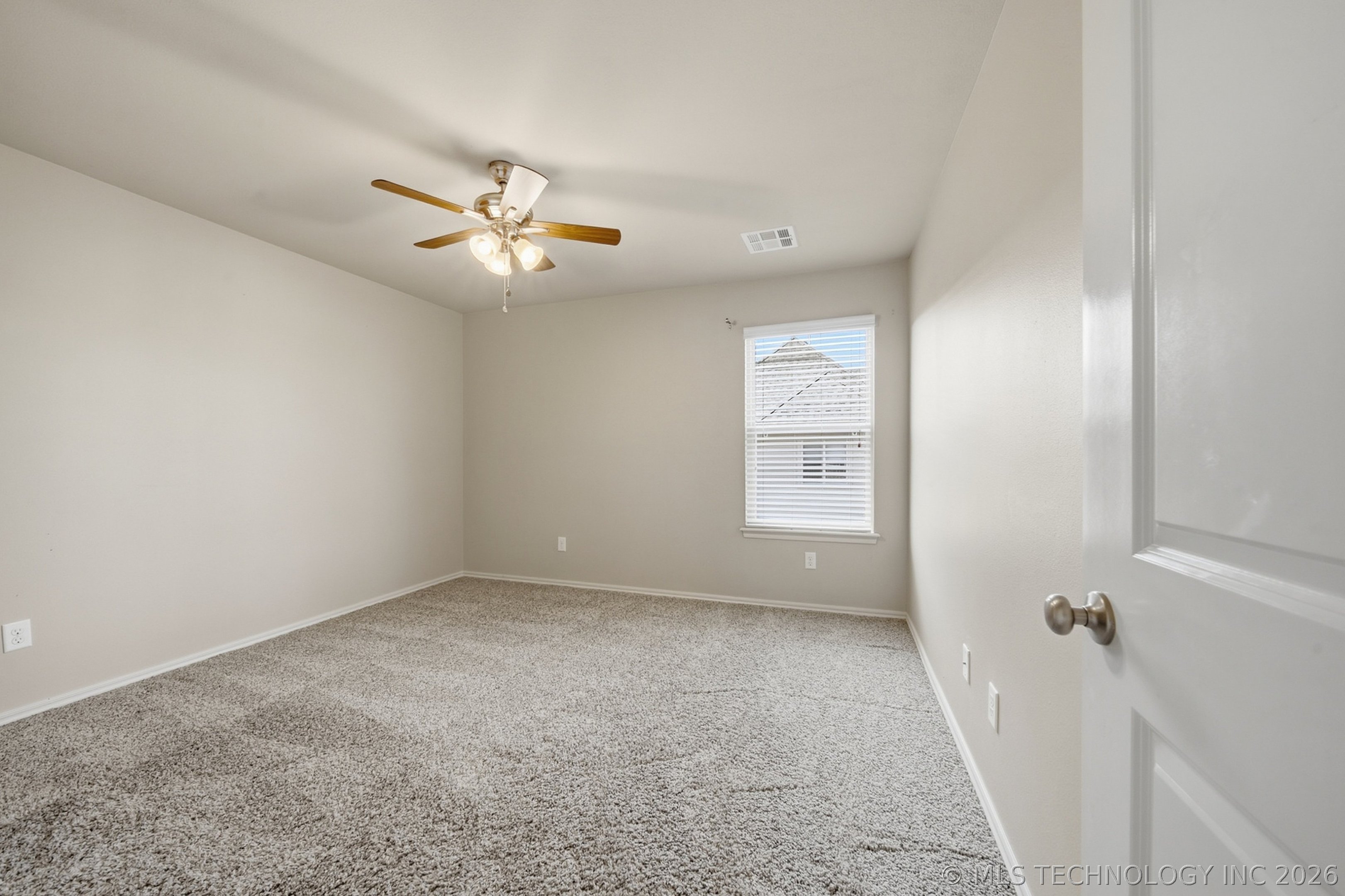 12544 S 71st East Avenue Property Photo 39