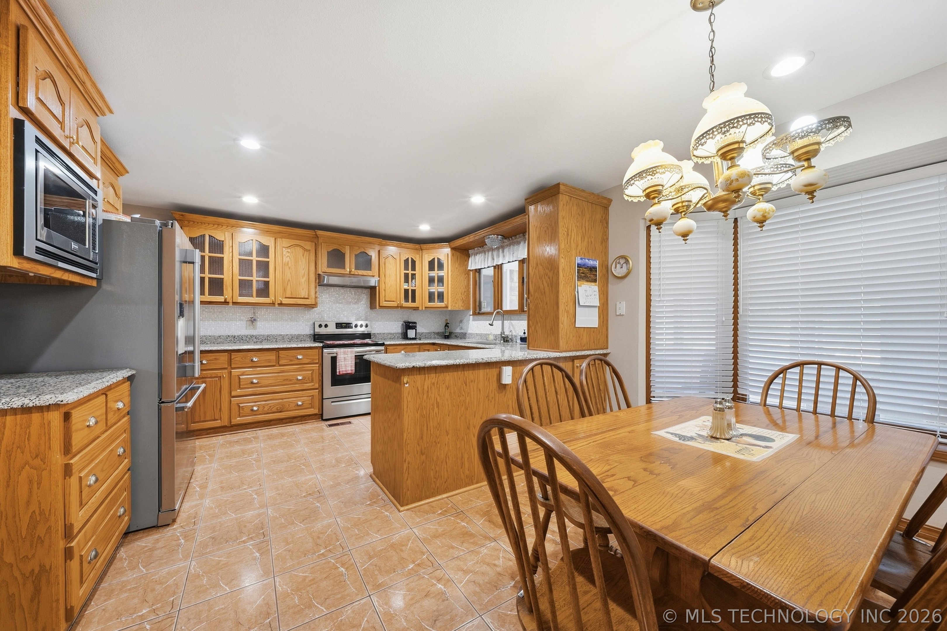 2730 N 24th Street W Property Photo 12