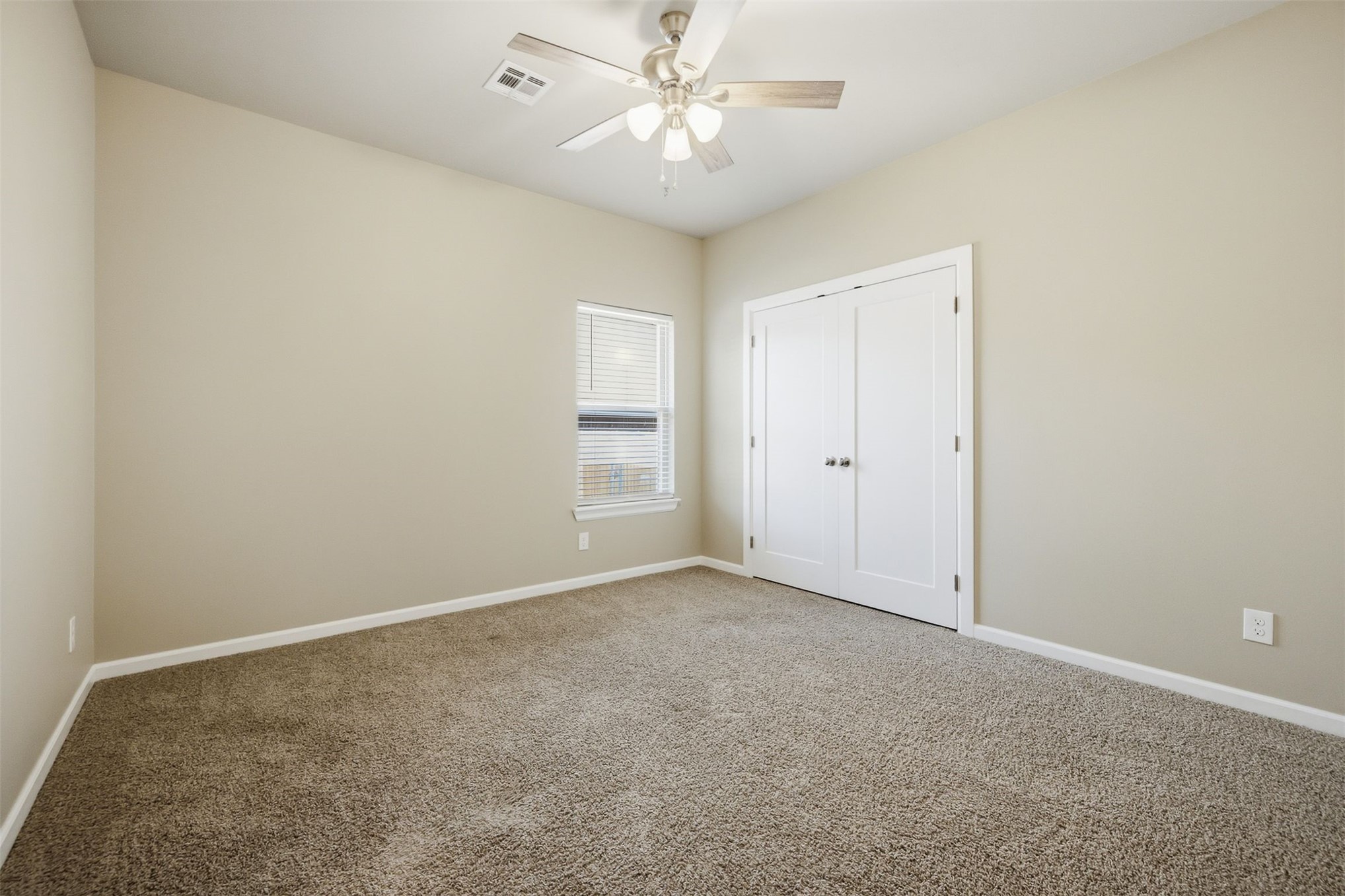 3306 Heritage Hills Parkway Property Photo 26