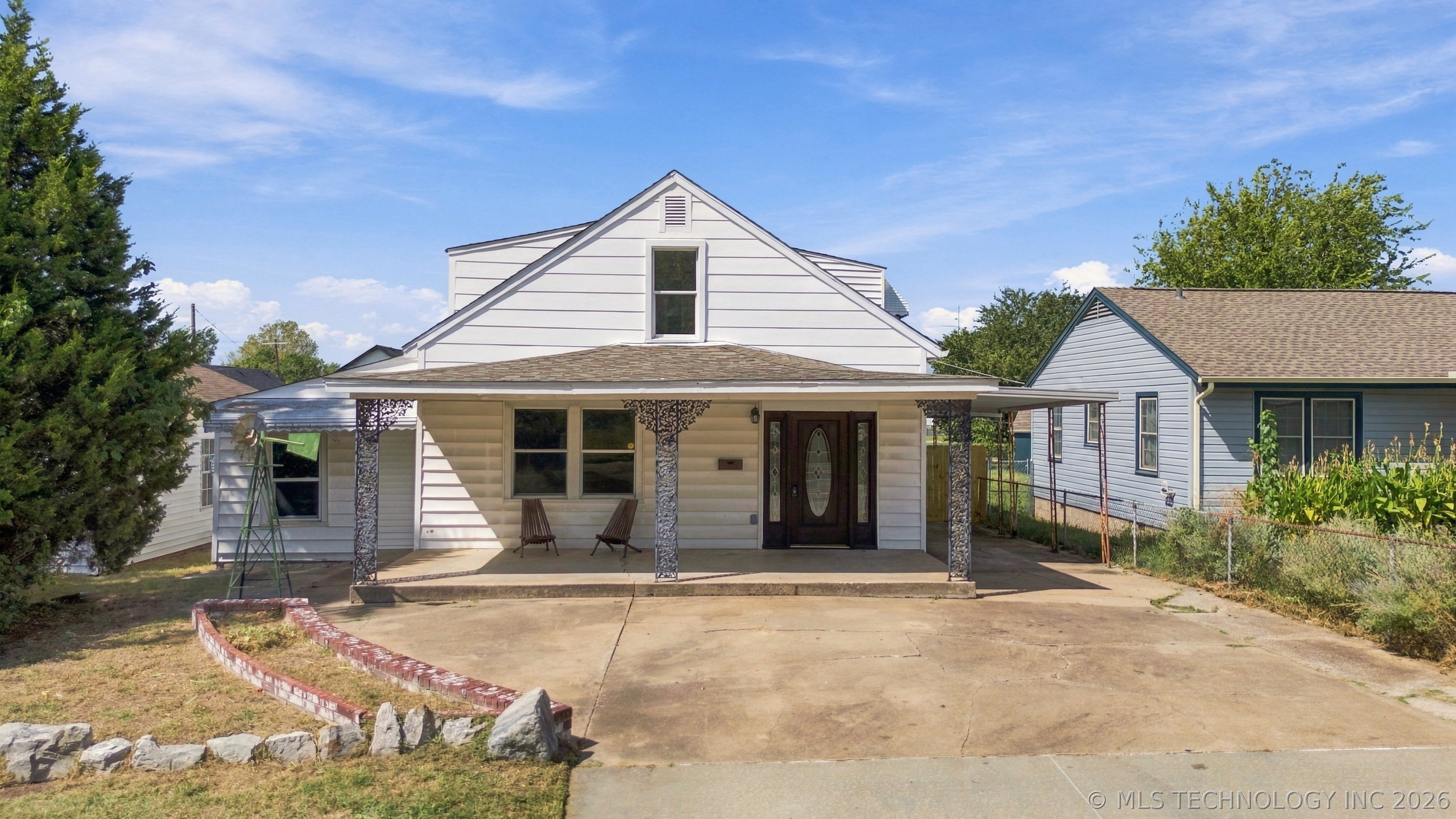 246 S 67th East Avenue Property Photo 1