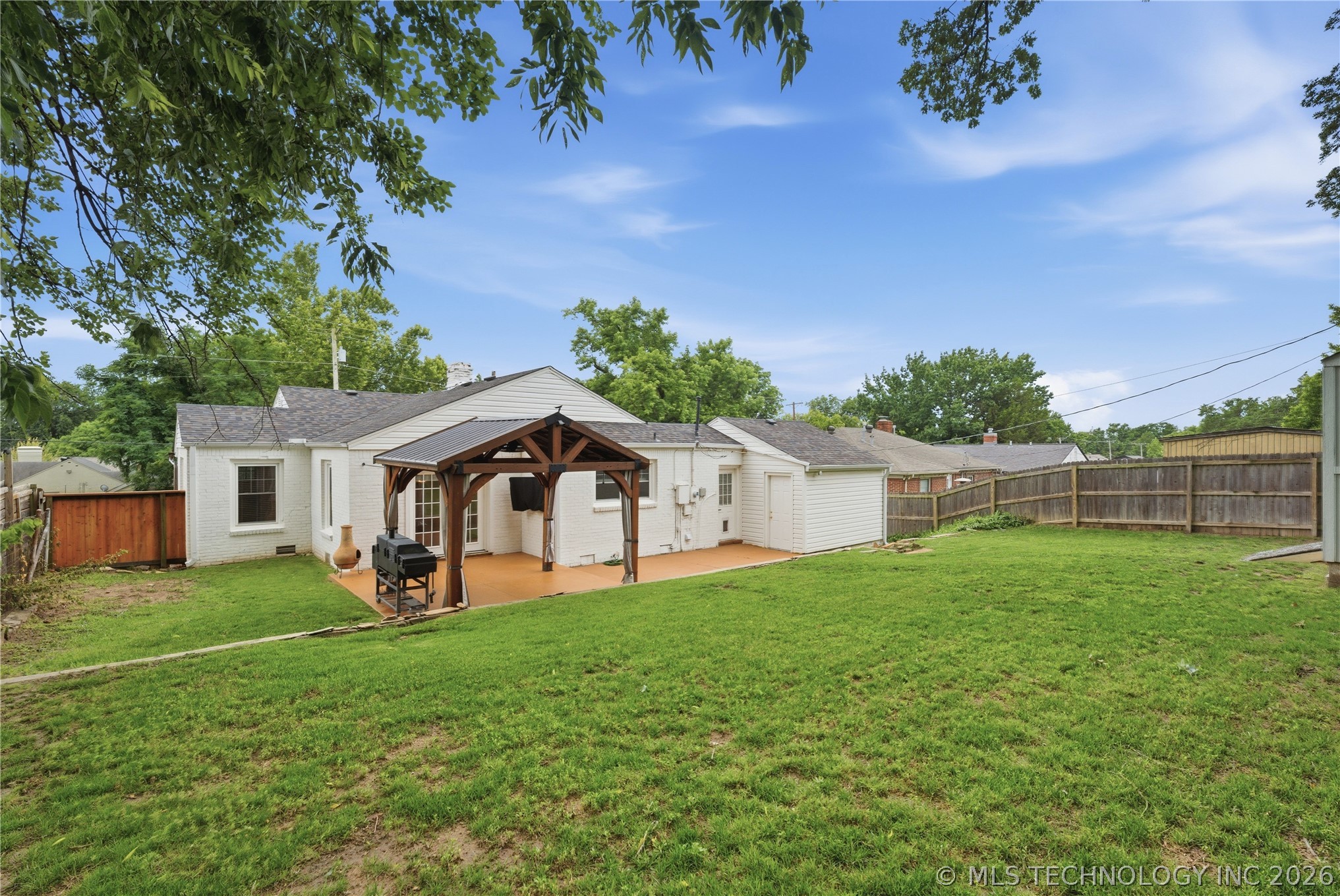 1233 E 31st Street Property Photo 30